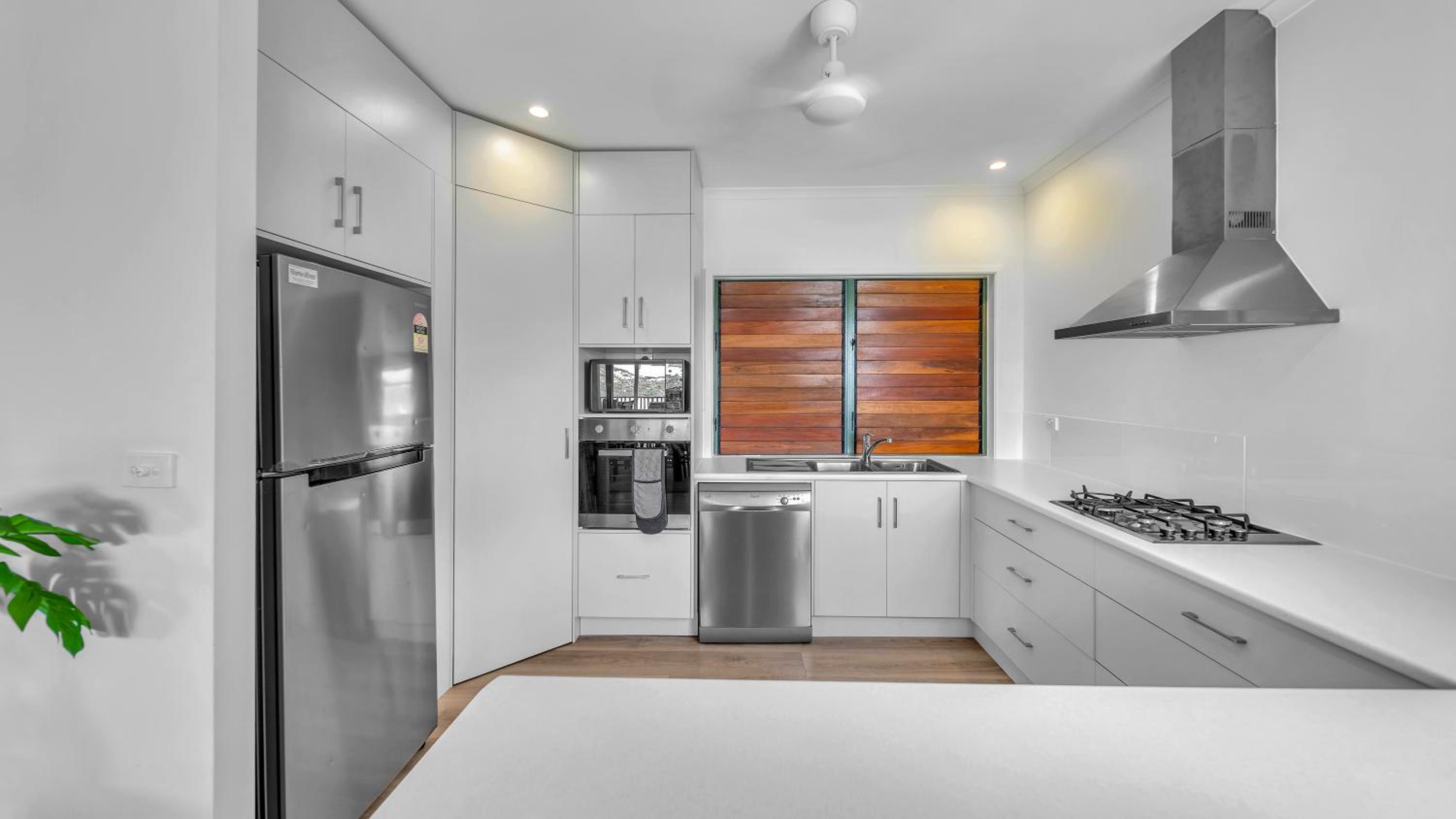 Casuarina Cove 13 on Hamilton Island by HamoRent