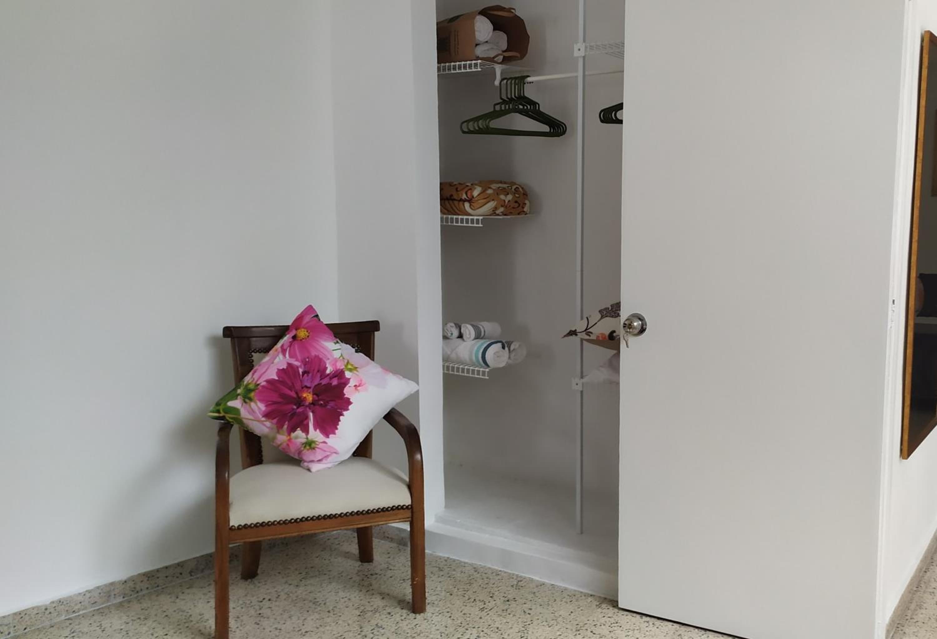 Casa en Laureles Ideal para Familias