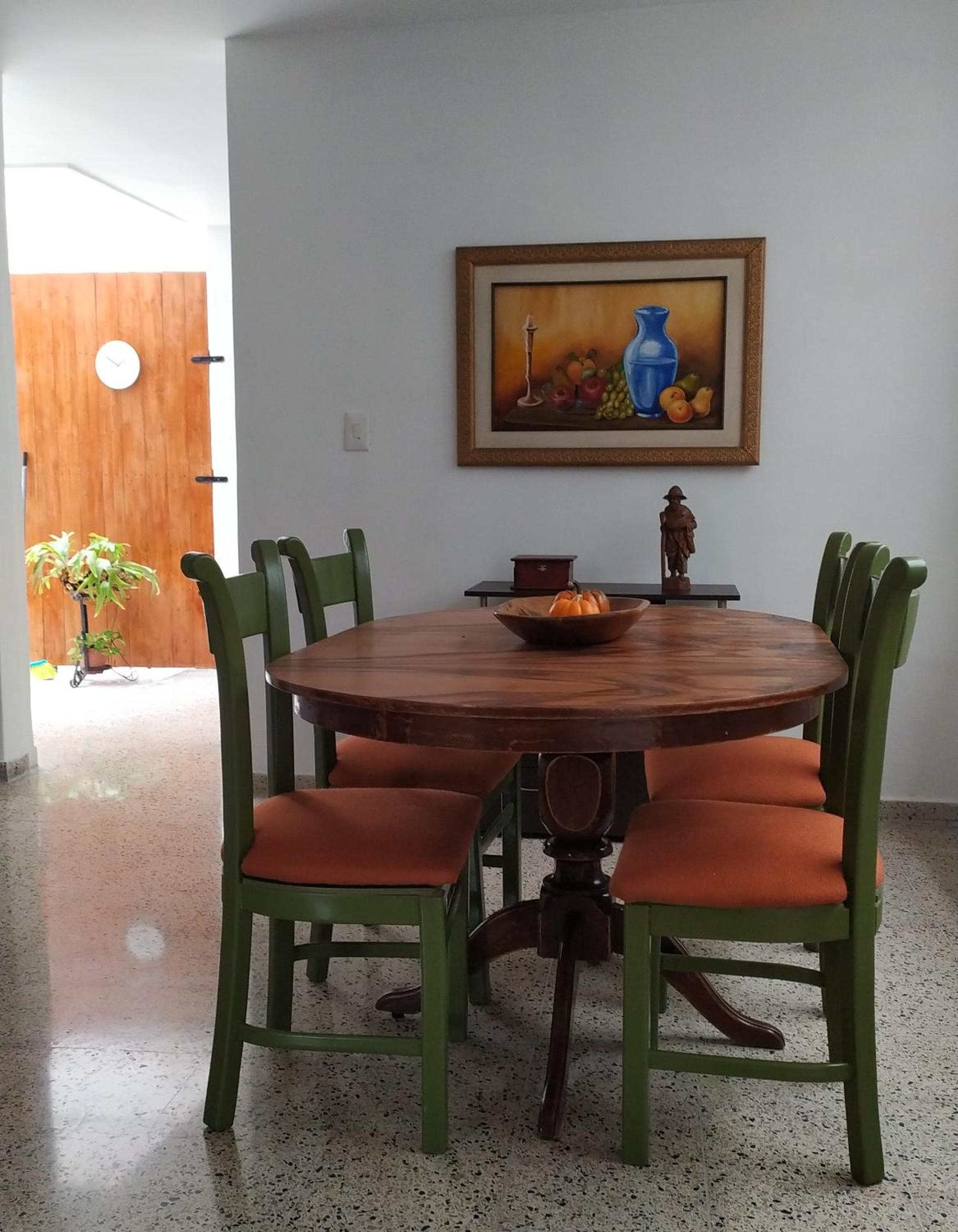 Casa en Laureles Ideal para Familias
