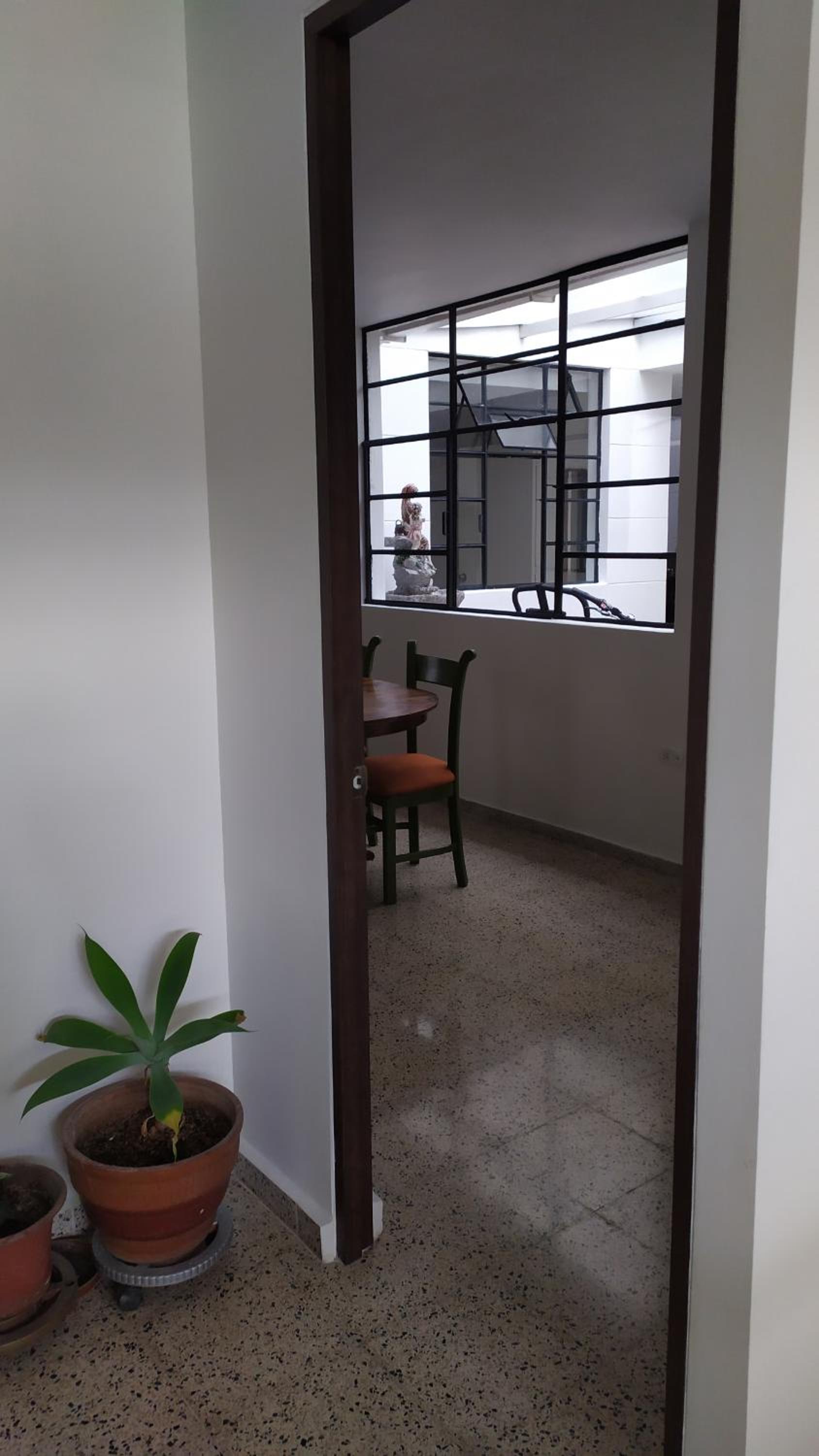 Casa en Laureles Ideal para Familias