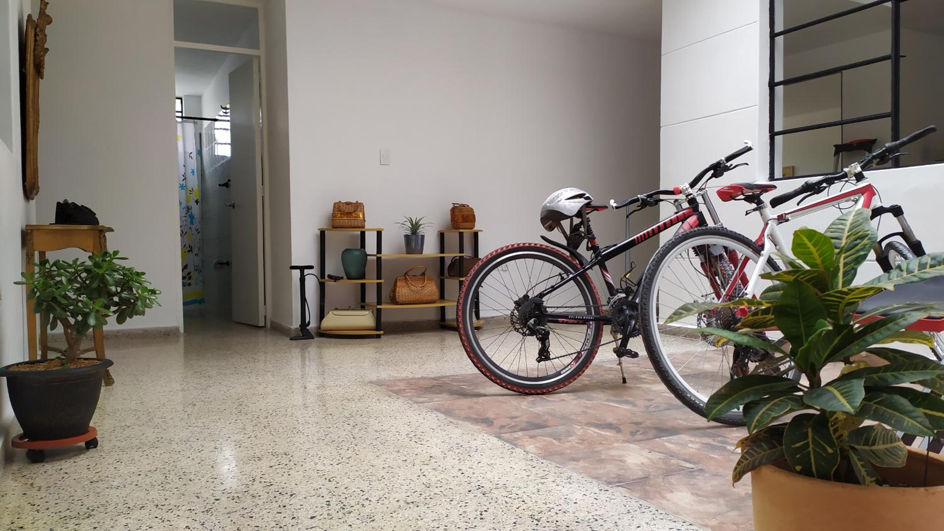Casa en Laureles Ideal para Familias