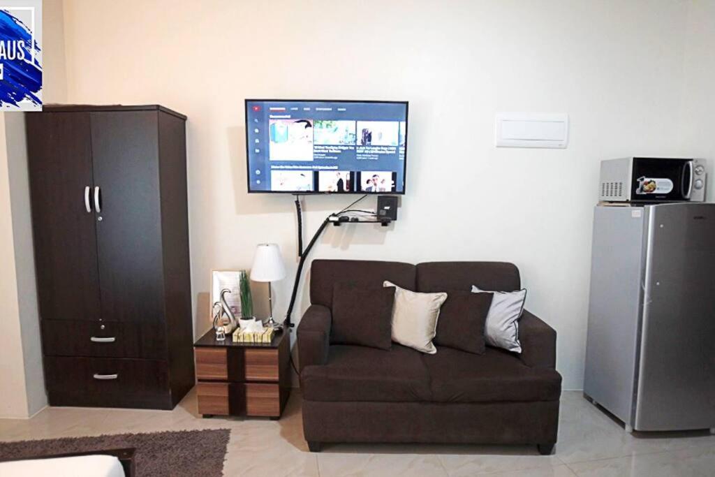 Casa Niekolaus I Cozy Studio Unit and Free Parking
