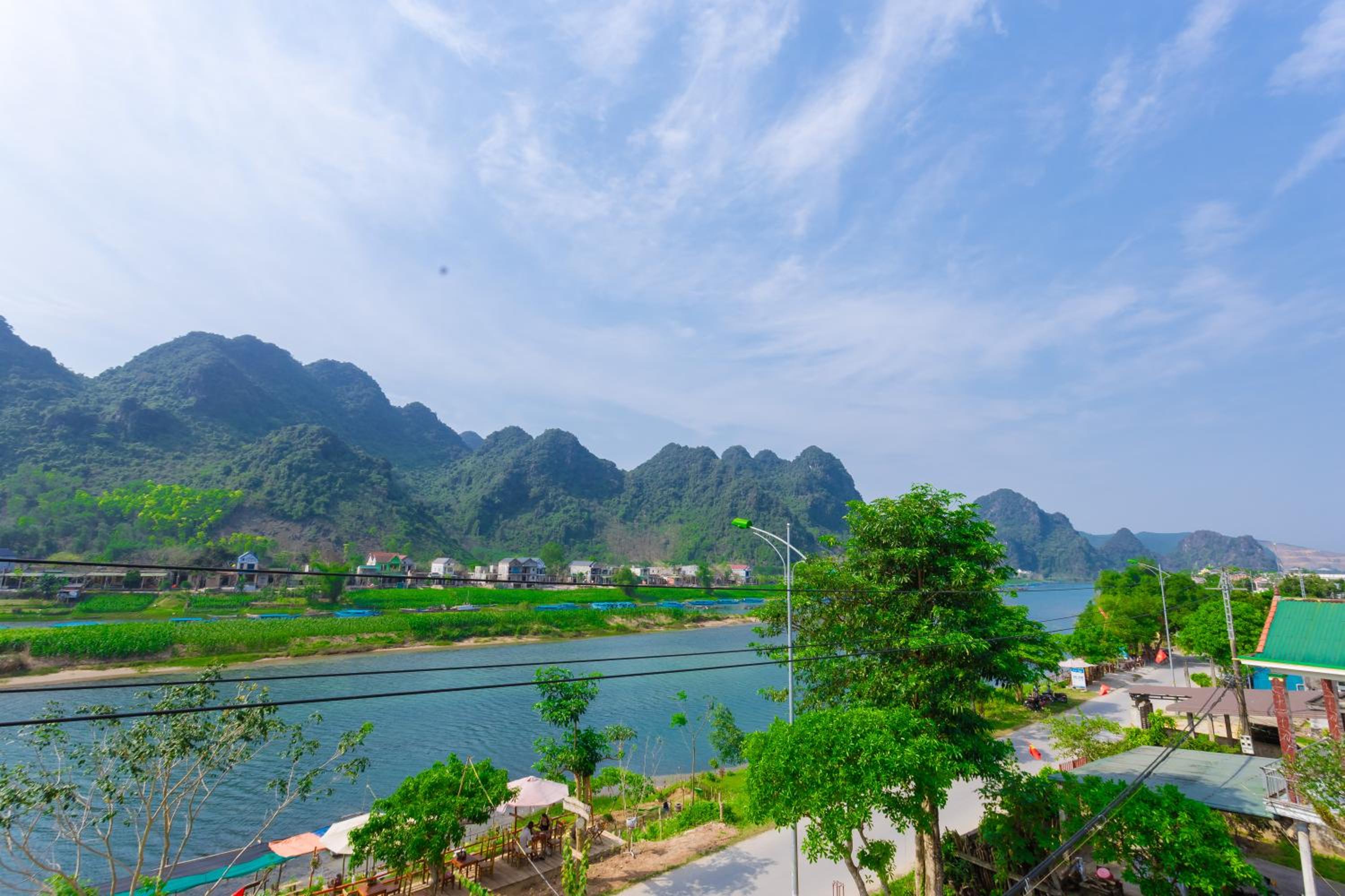 Son River Homestay view 3