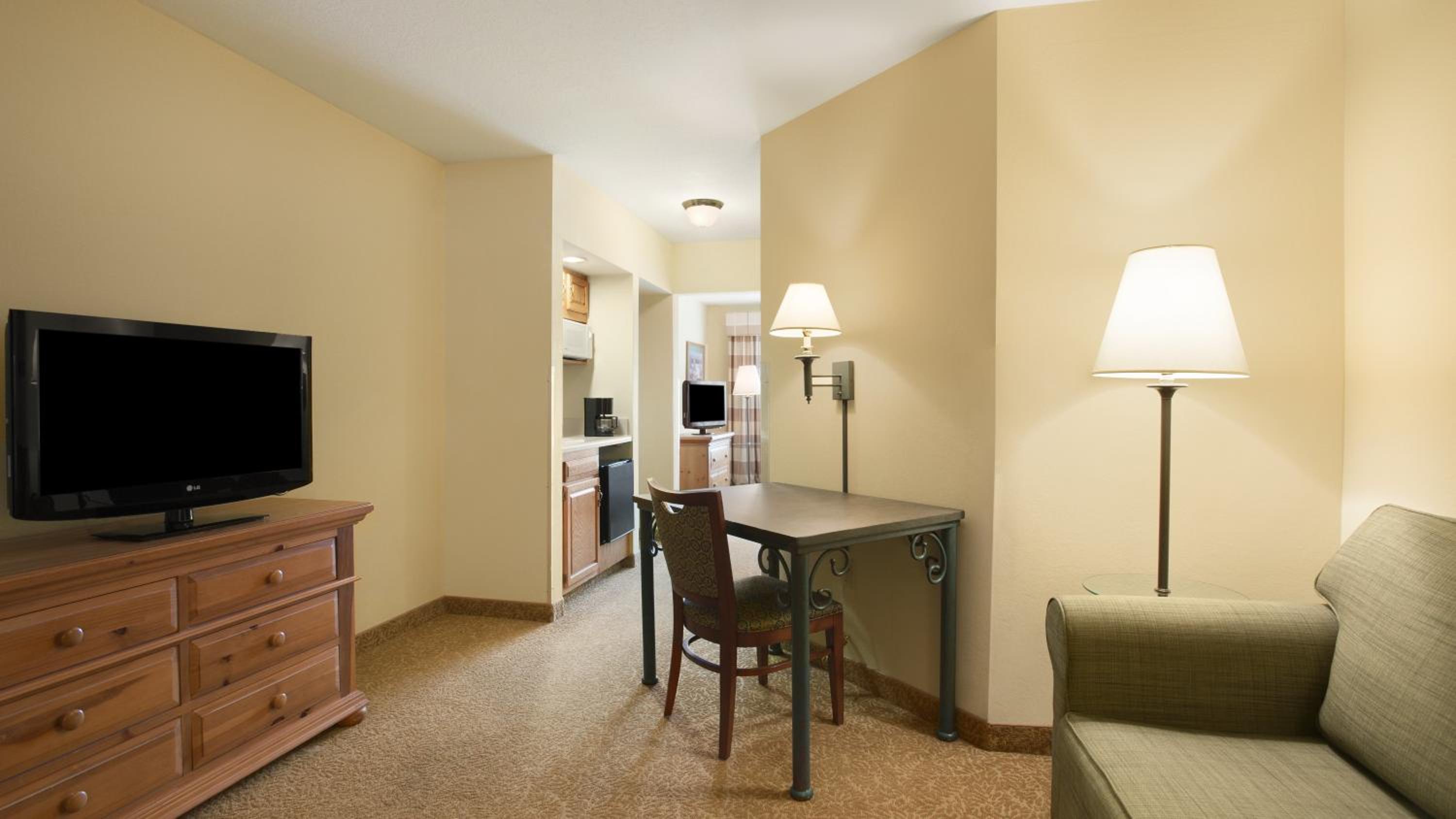 Beckley Vacations - Country Inn  Suites by Radisson, Beckley, WV - Property Image 1