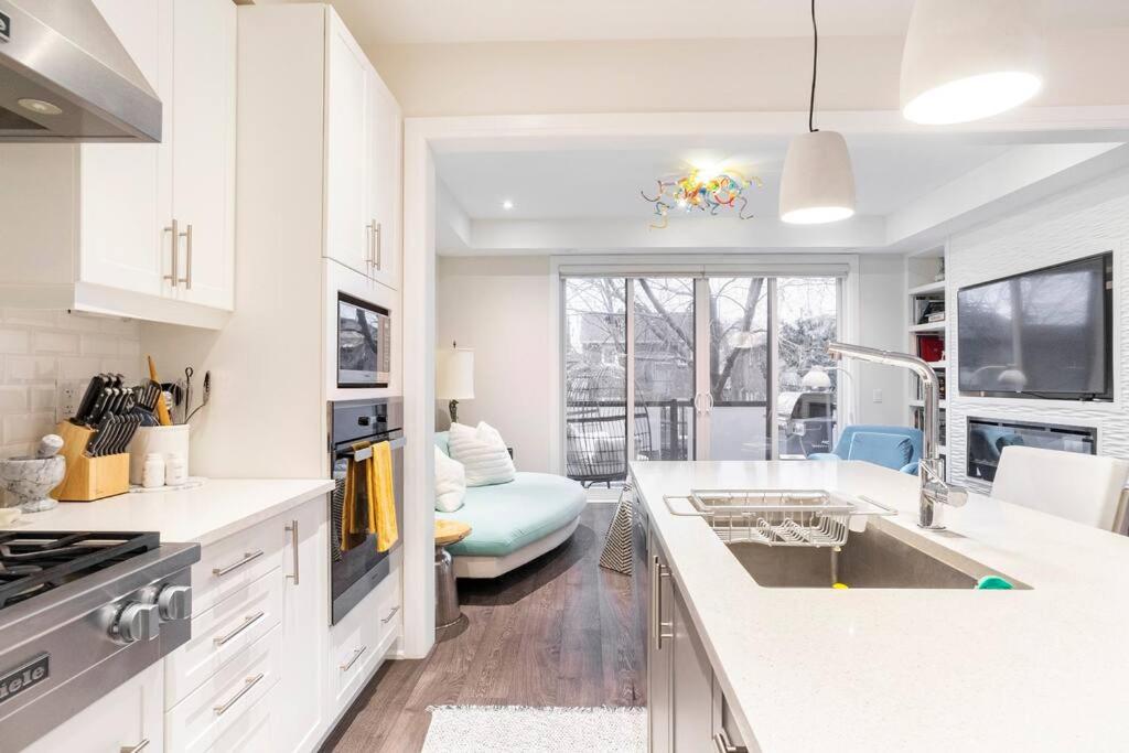 The One - Outdoor Jacuzzi & Indoor Elevator