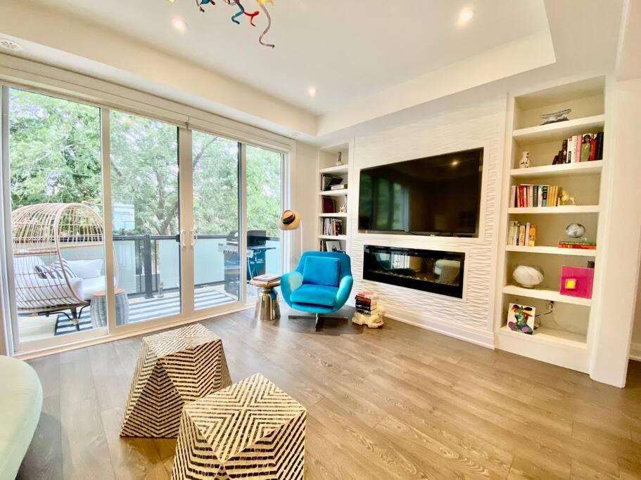 The One - Outdoor Jacuzzi & Indoor Elevator
