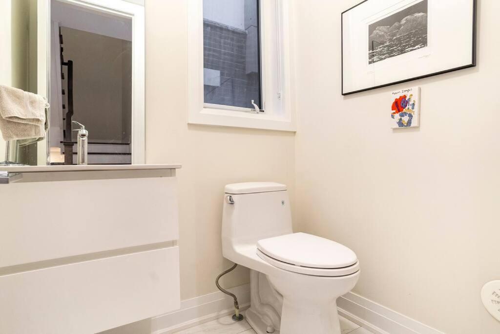 The One - Outdoor Jacuzzi & Indoor Elevator
