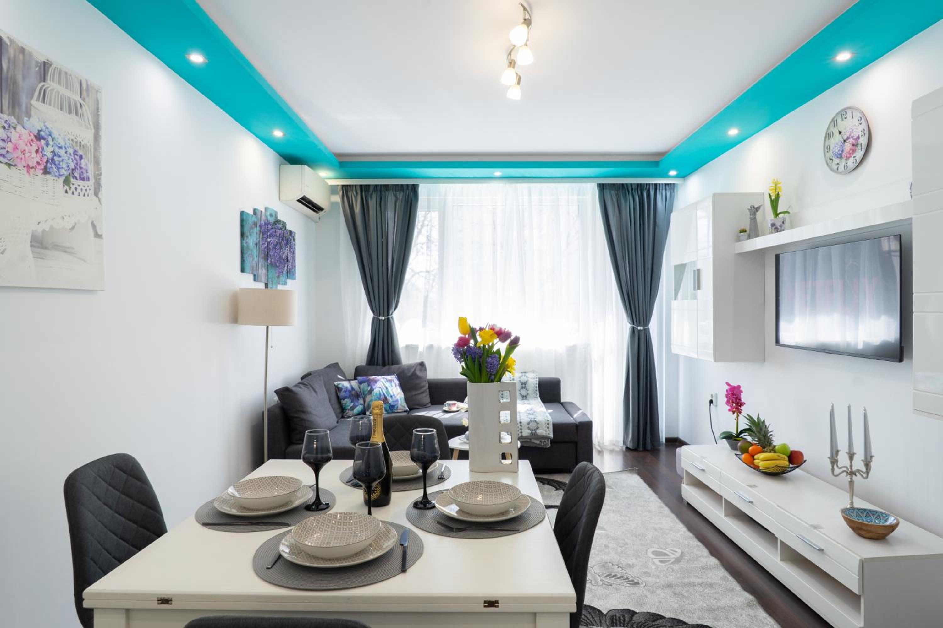 Luxury 2BR Retreat in Central Varna