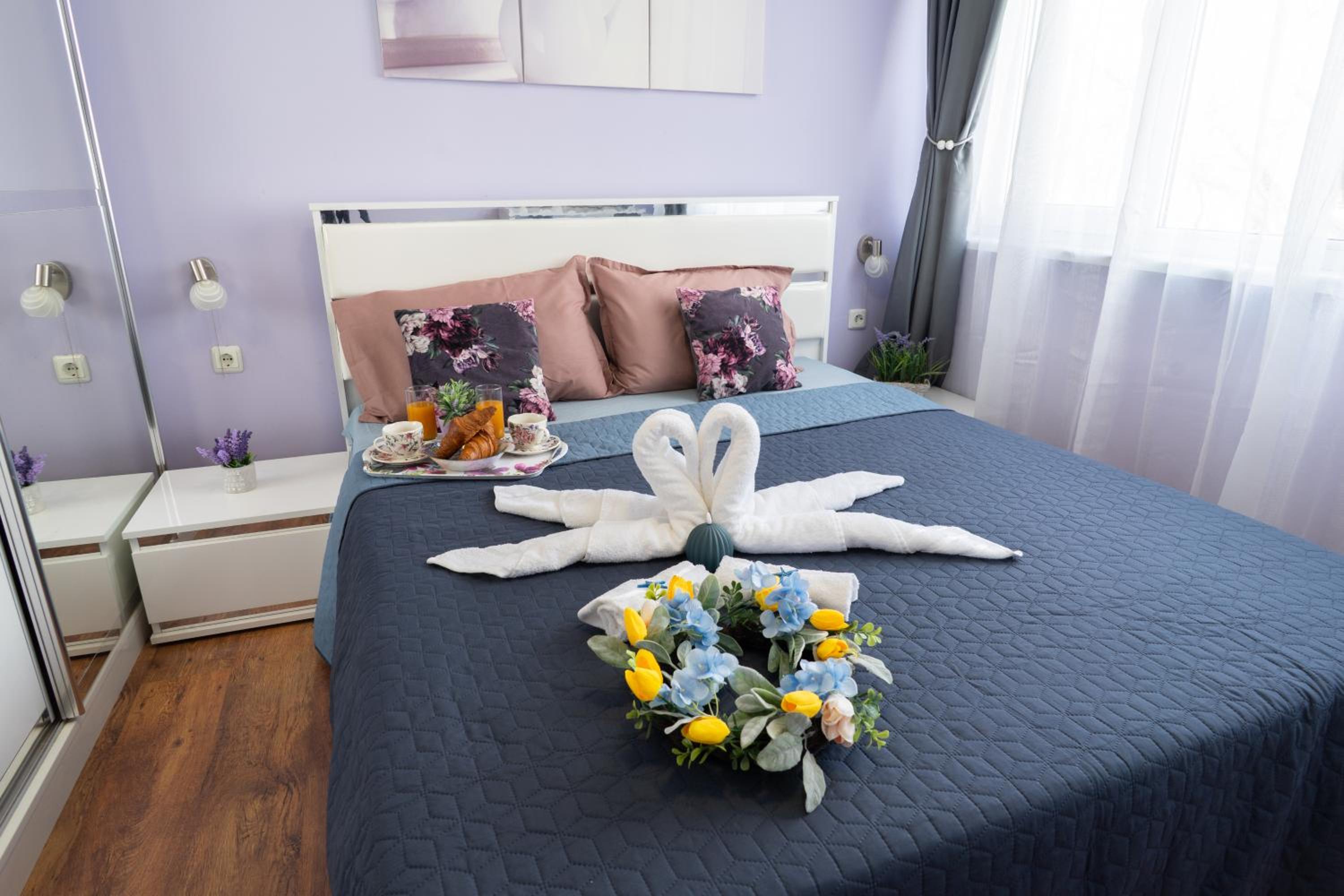 Luxury 2BR Retreat in Central Varna