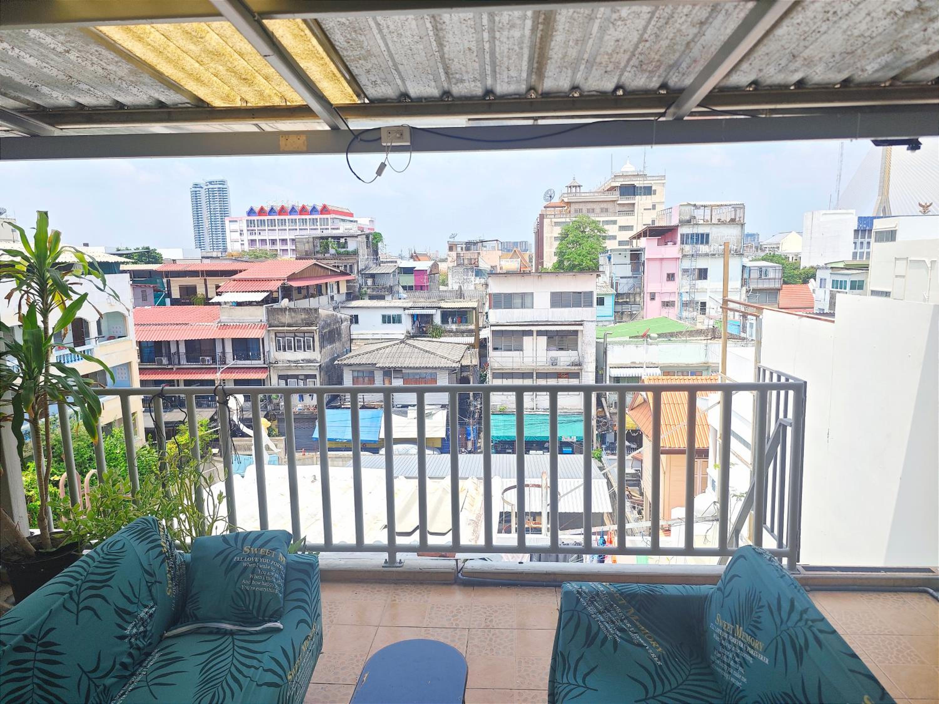 Panda Lodge Home Stay