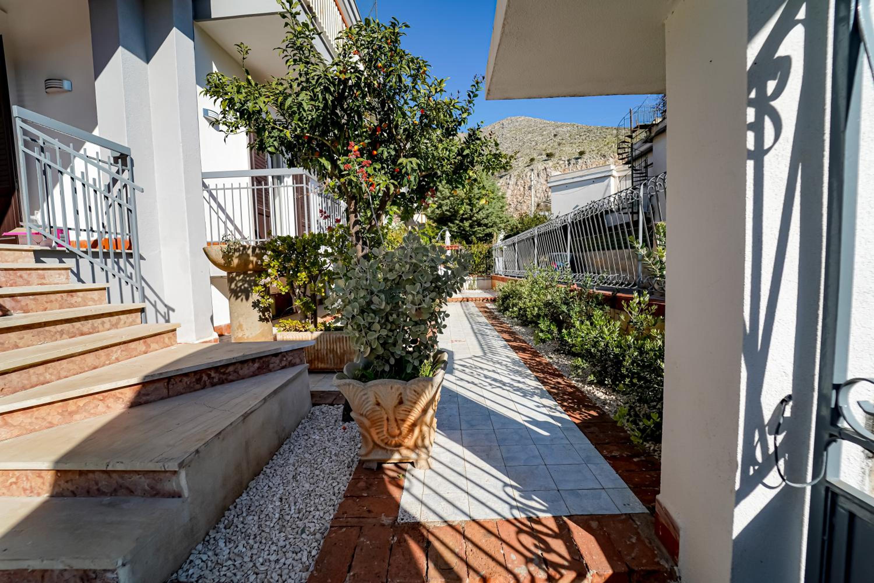 Lovely Villa, close to the beach photo 5