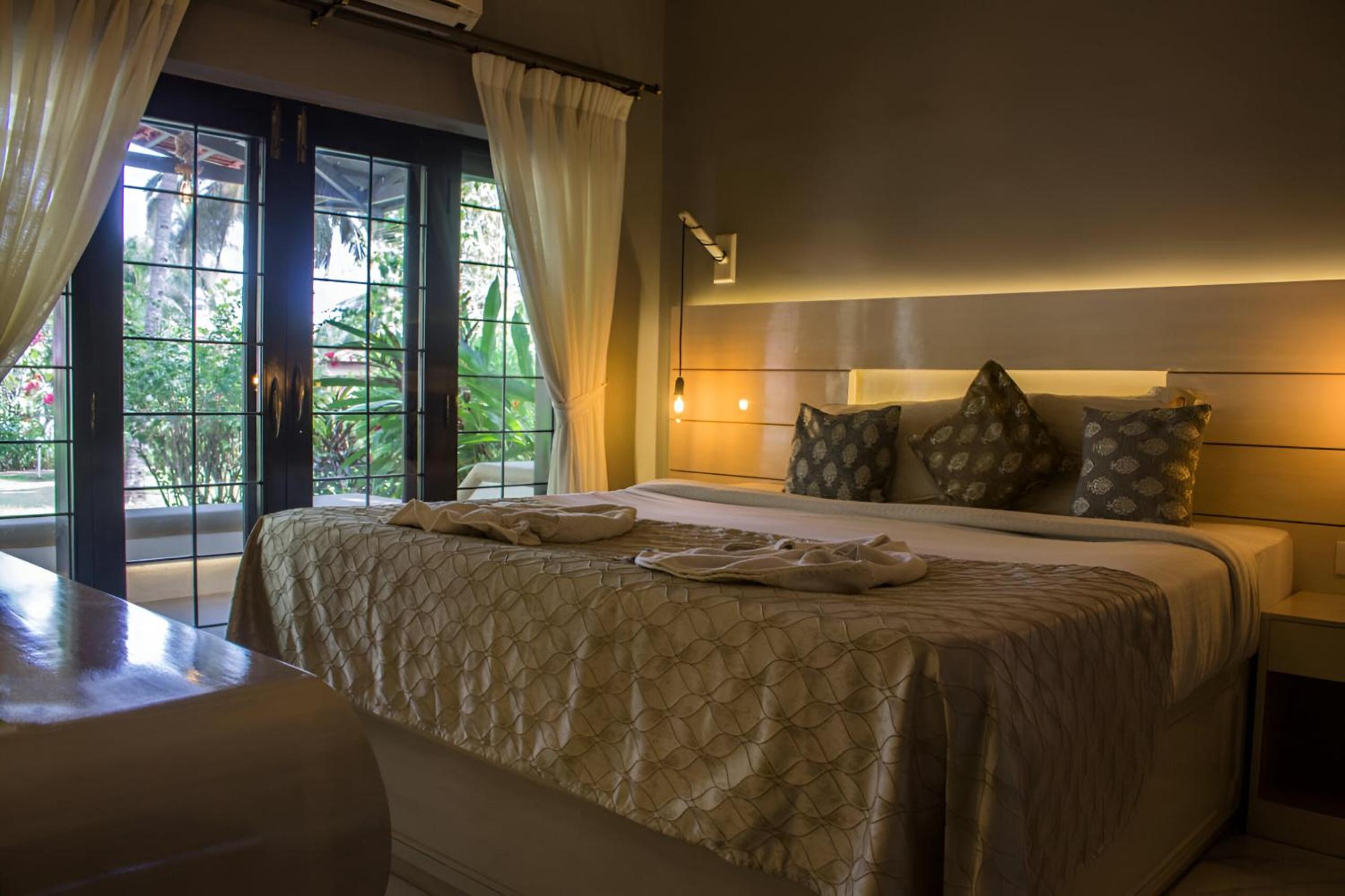 Shikara Beach Resort view 4