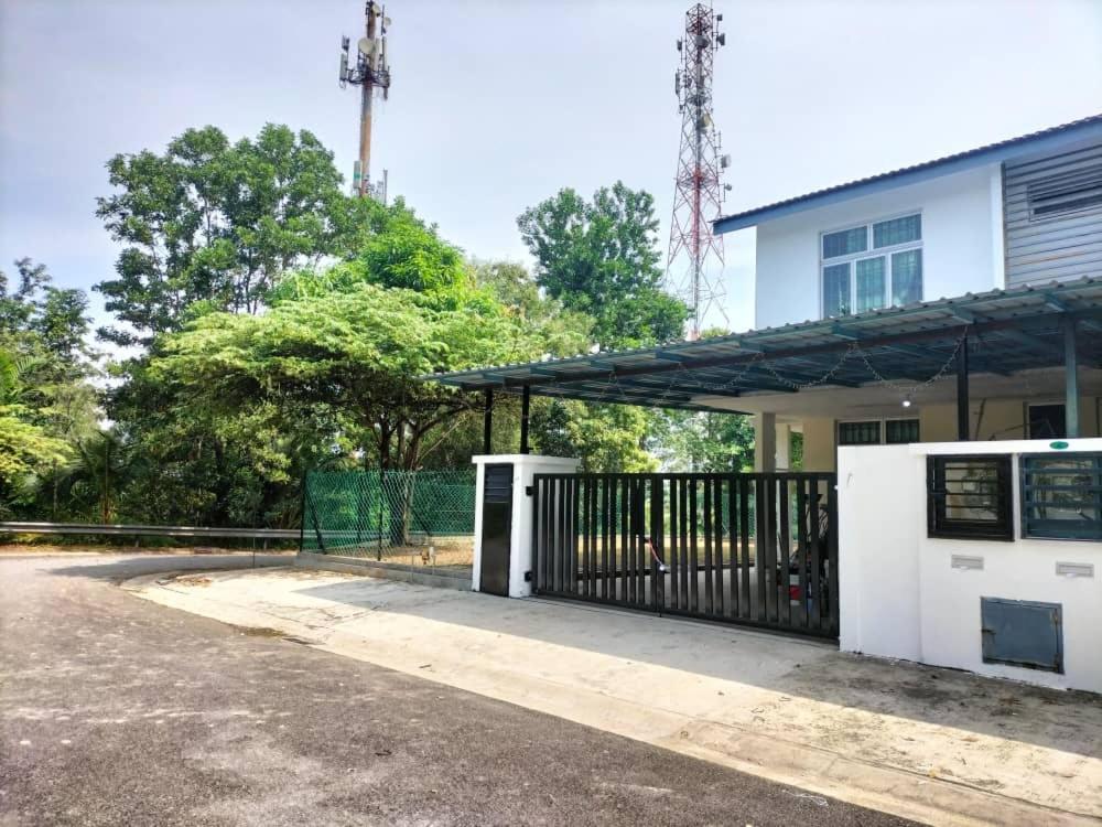 IRIS 31 Corner Lot Near Legoland JDT UTM Malay Only