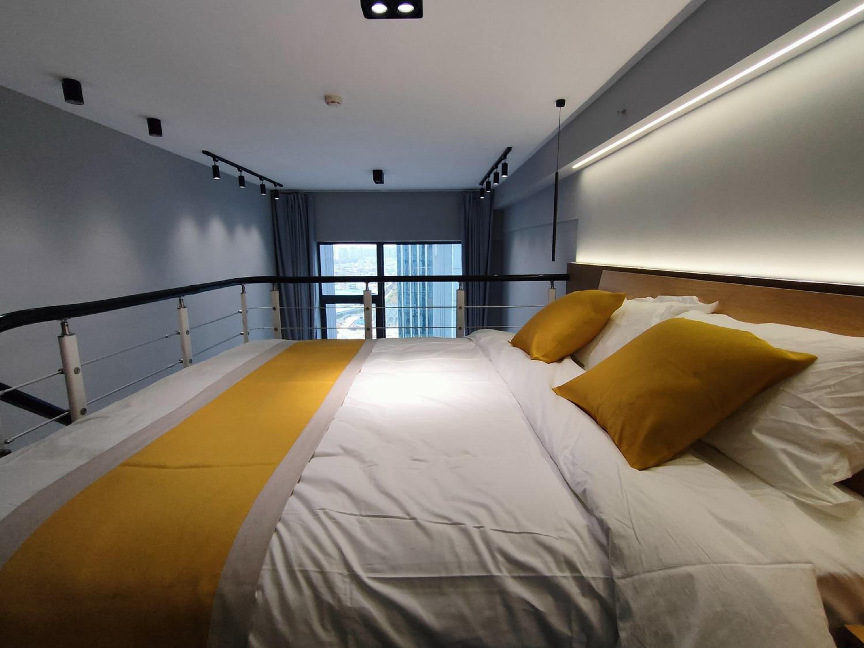 Panda ZuoKe Besucher Apartment 熊猫坐客民宿