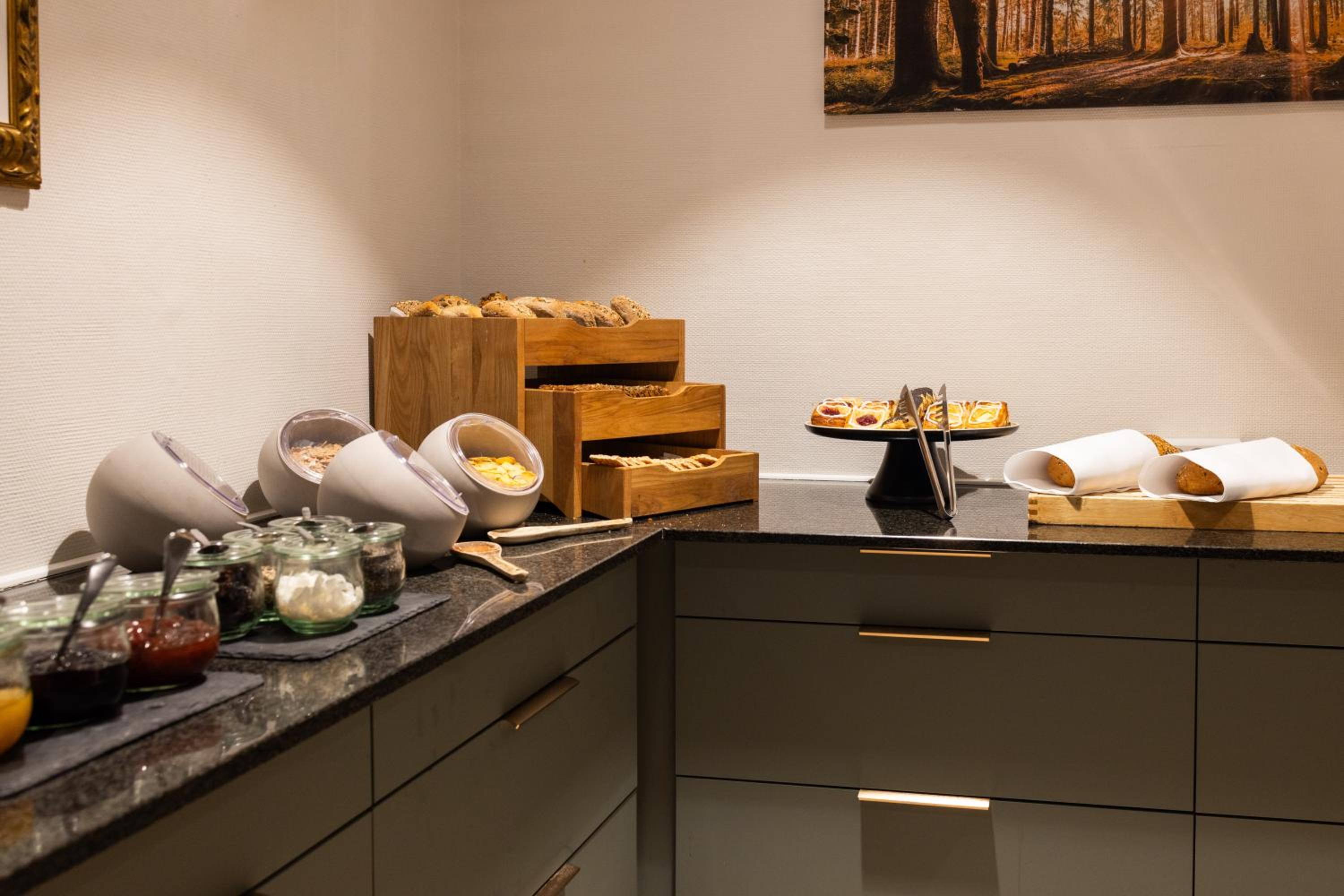 Odense Vacations - Milling Hotel Ansgar - Property Image 24