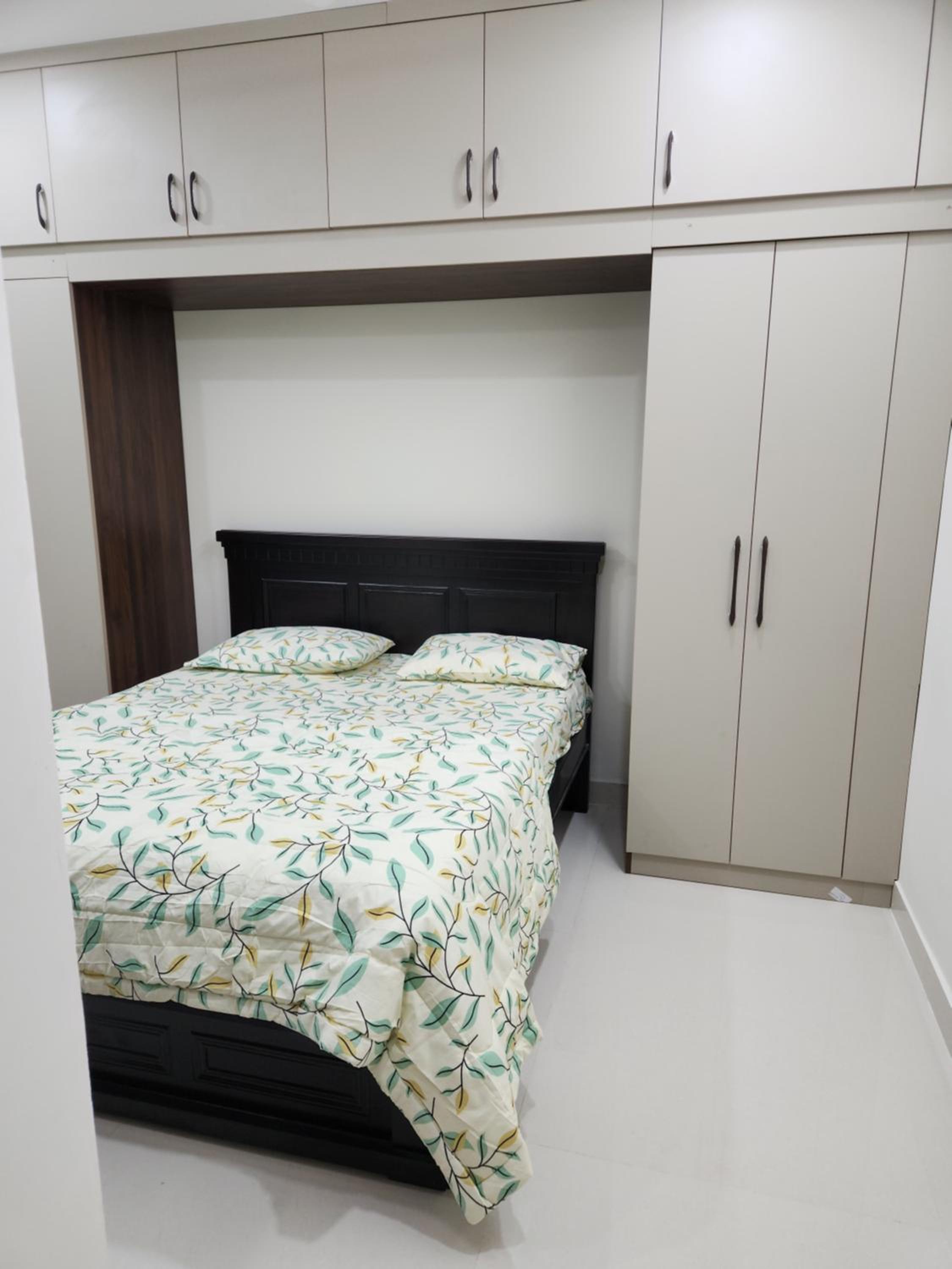 Just Launched Cute Studio 2 BHK Flats in Kondpur Near Botanical Garden & Sarath City Capital Mall view 4