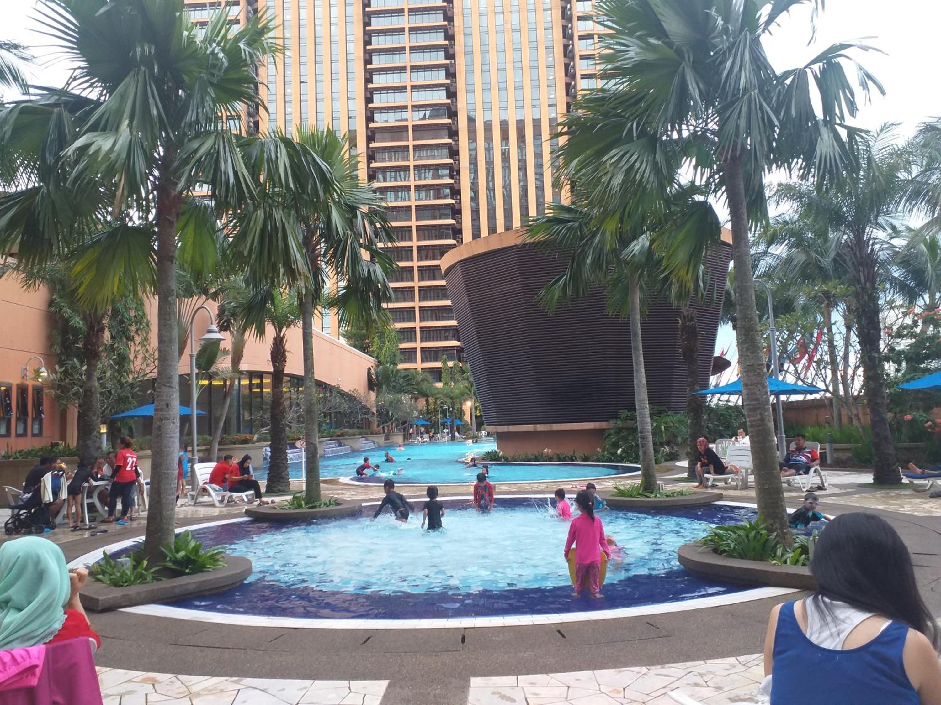 Summur suite at time square kl