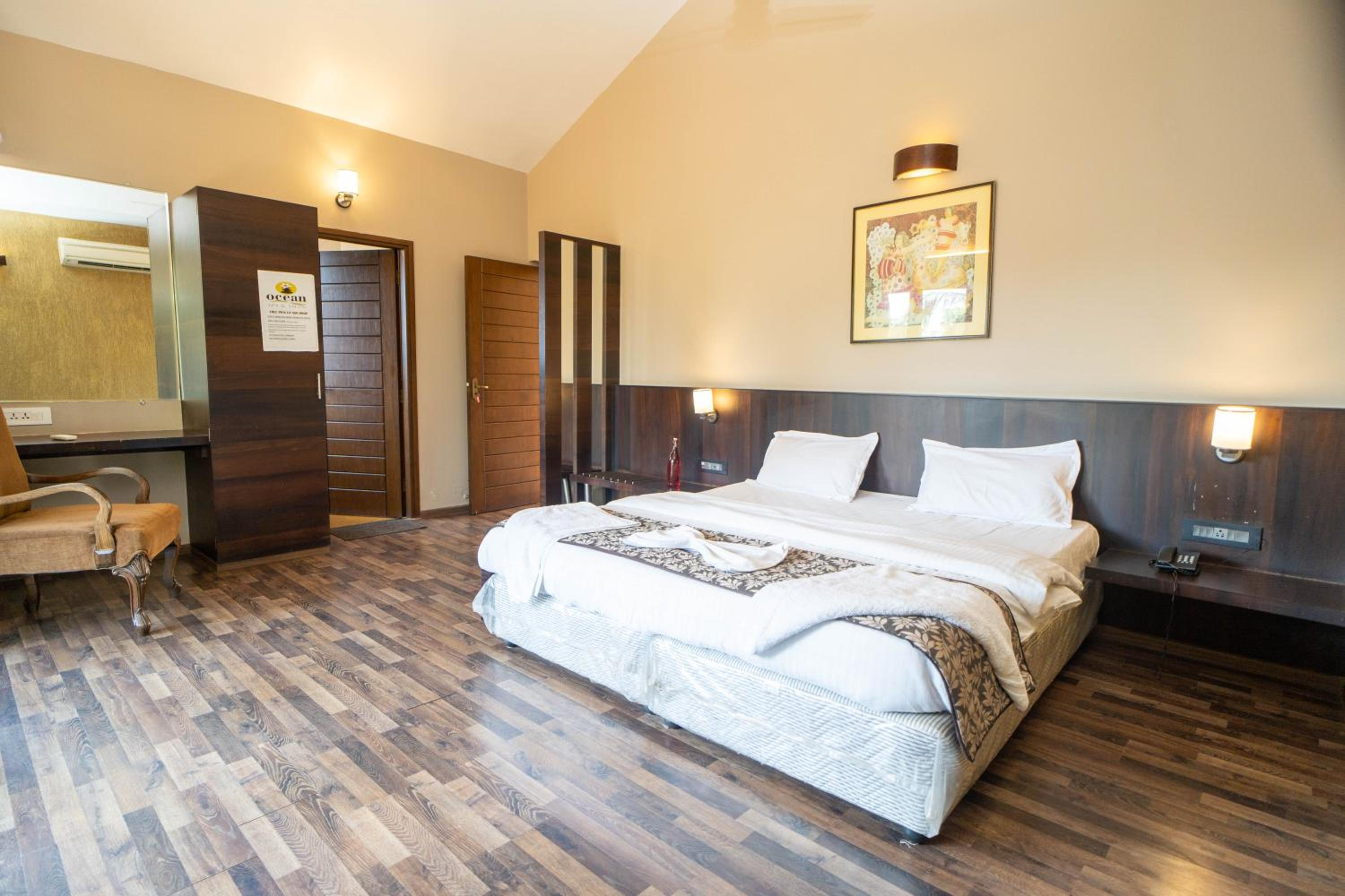 Avieeno 3 bhk premium Villas with pool Near Calangute Goa view 4