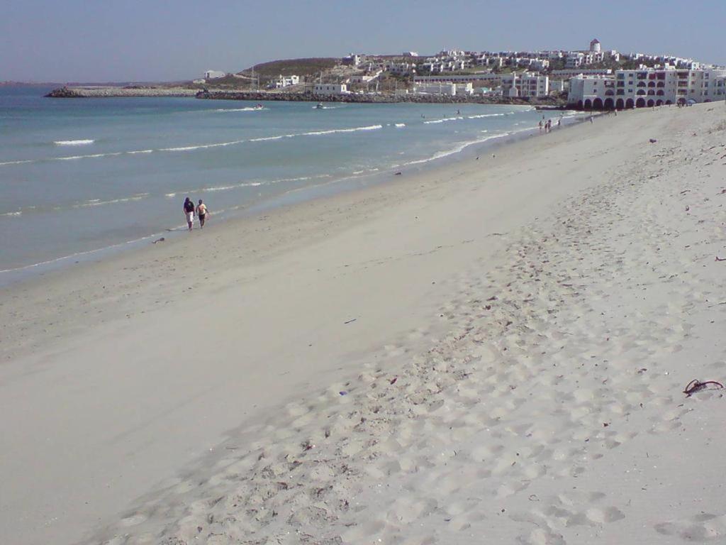 Calypso Beach Holiday House view 3