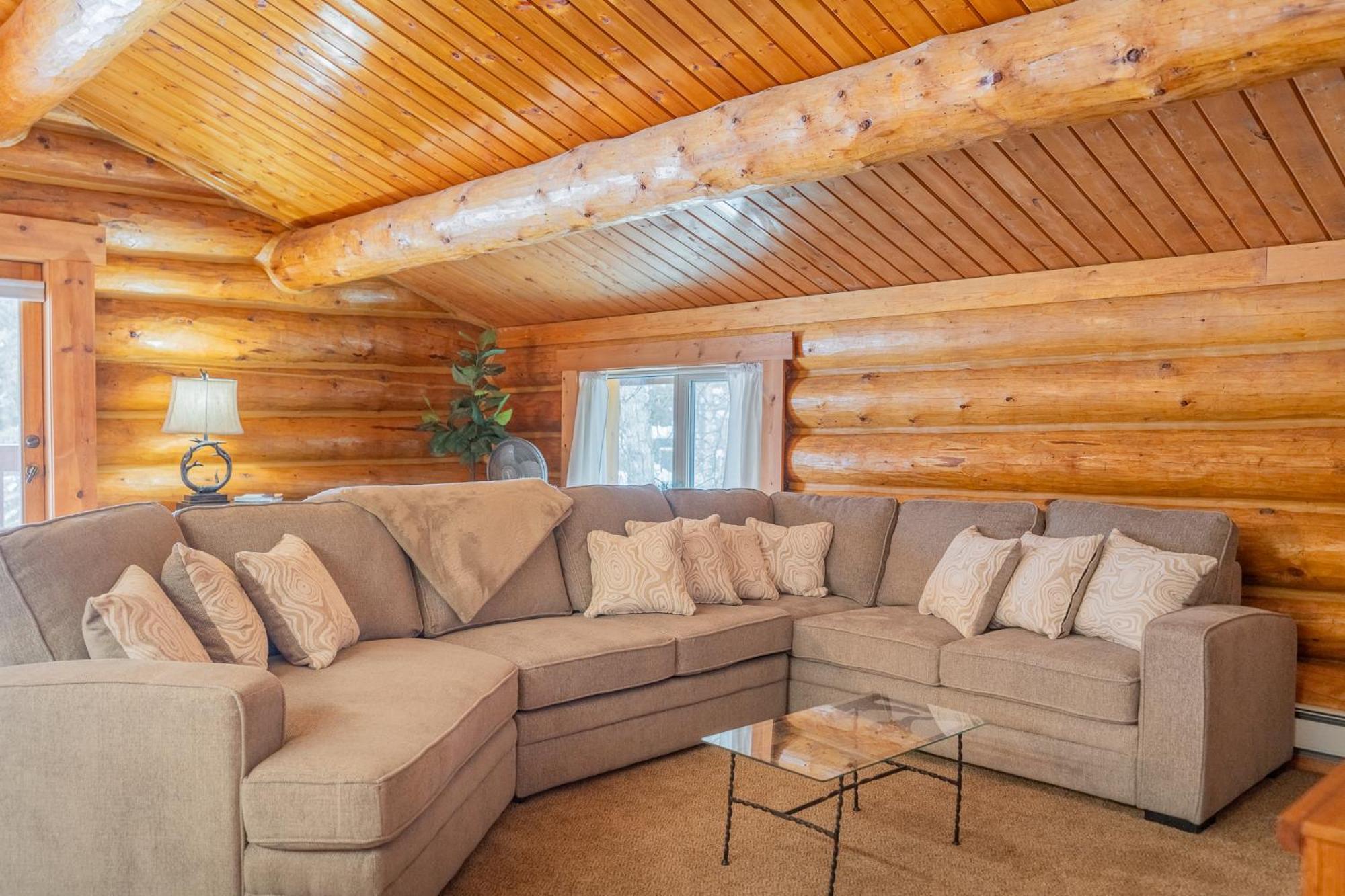 Tucked Away Timber Upper Suite view 4