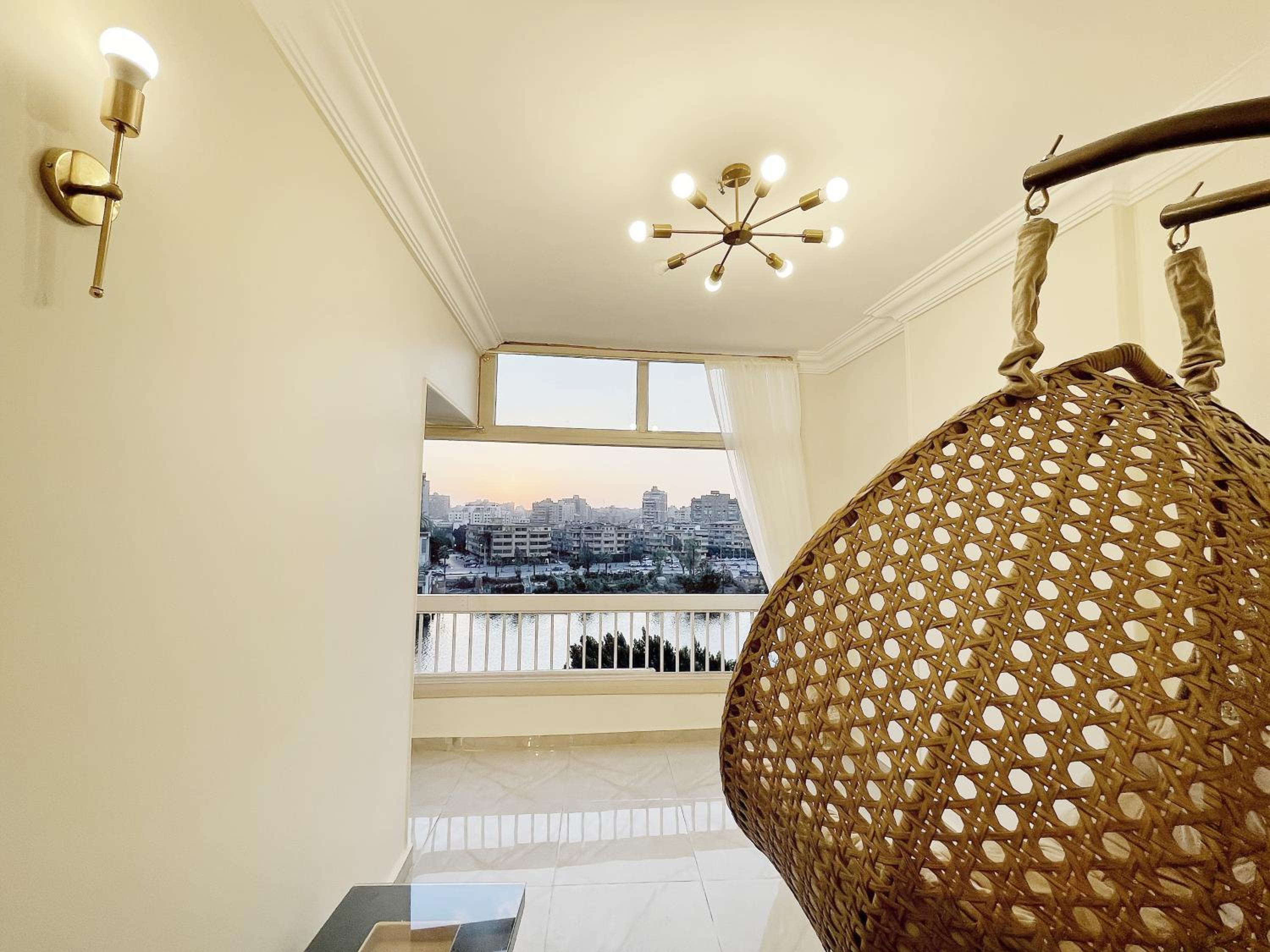 Nile view Zamalek Abuelfeda's Three bedrooms