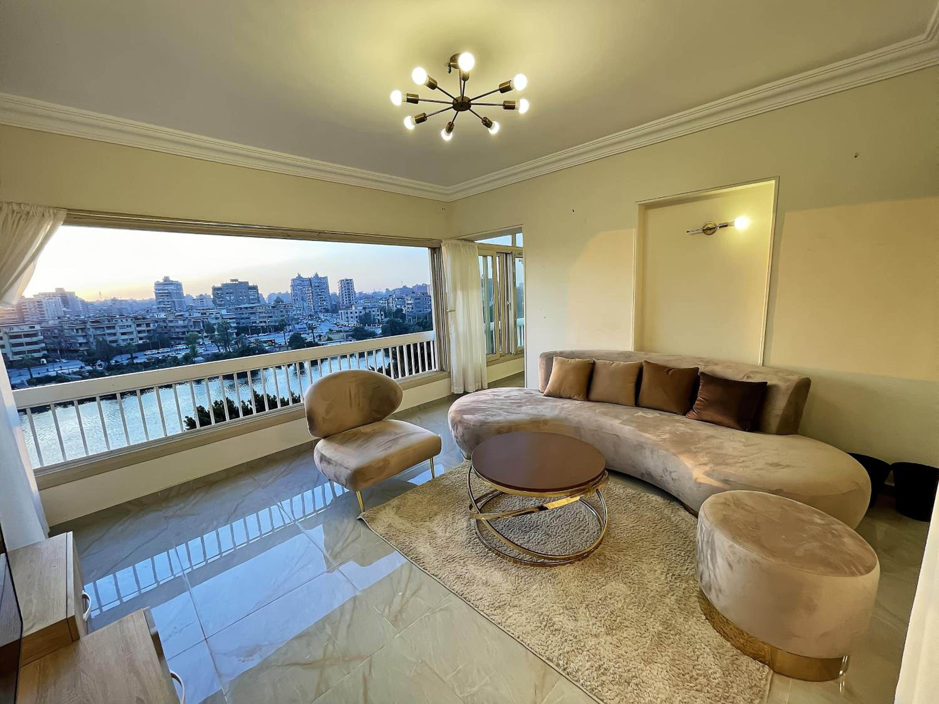 Nile view Zamalek Abuelfeda's Three bedrooms