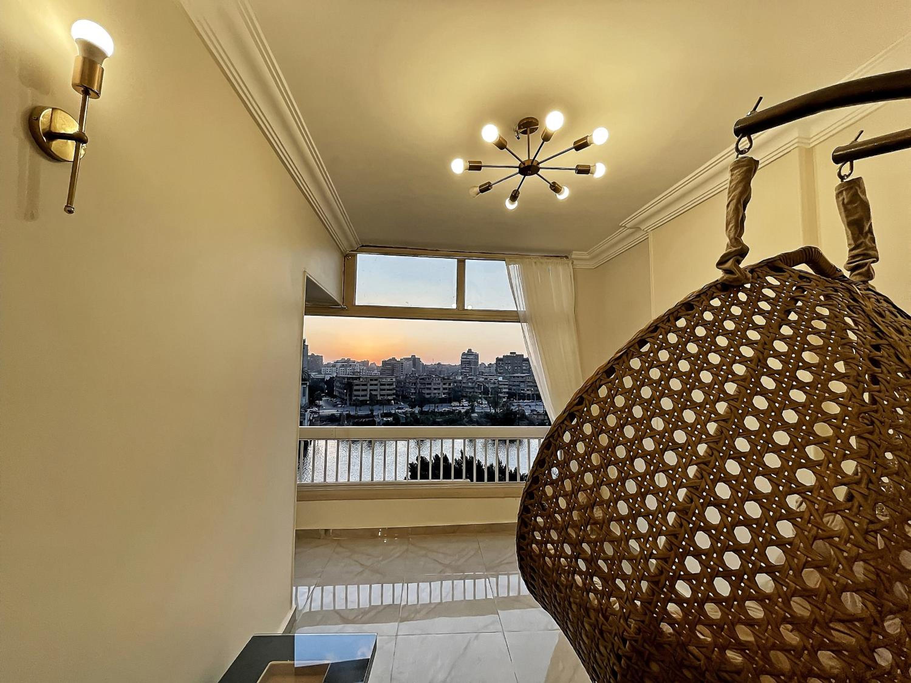 Nile view Zamalek Abuelfeda's Three bedrooms
