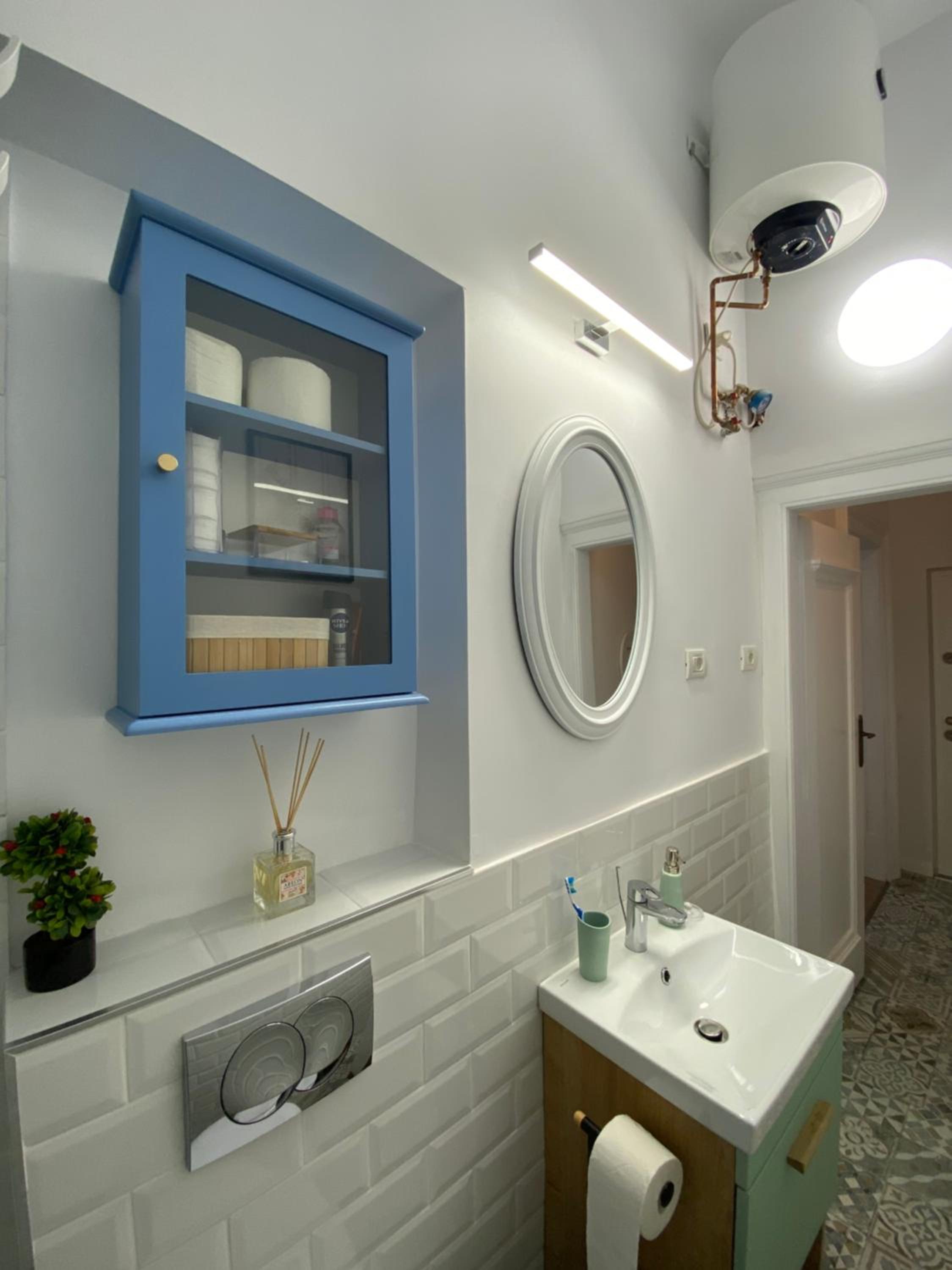 Hey Central Apartment