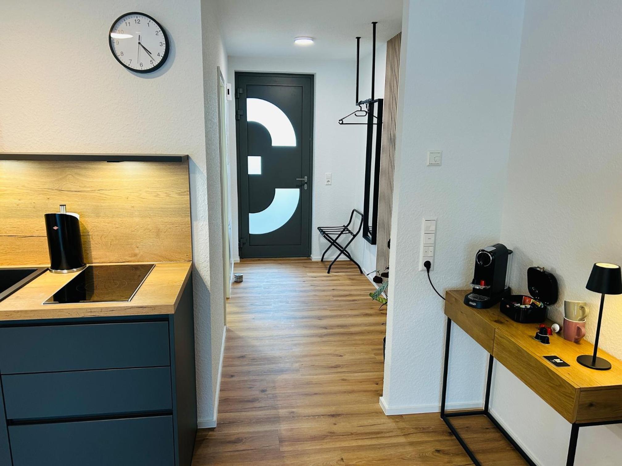 Jill Apartments