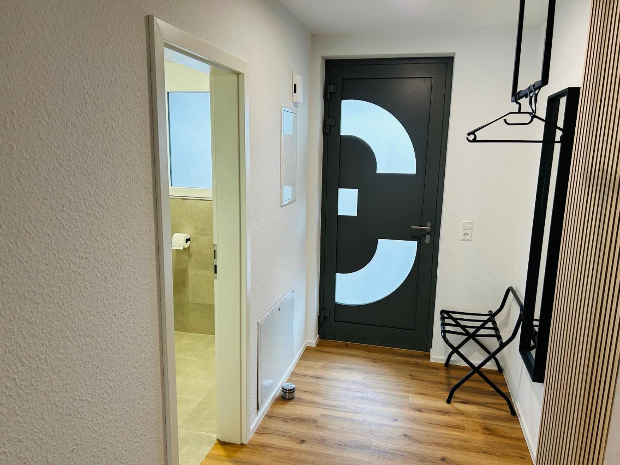 Jill Apartments