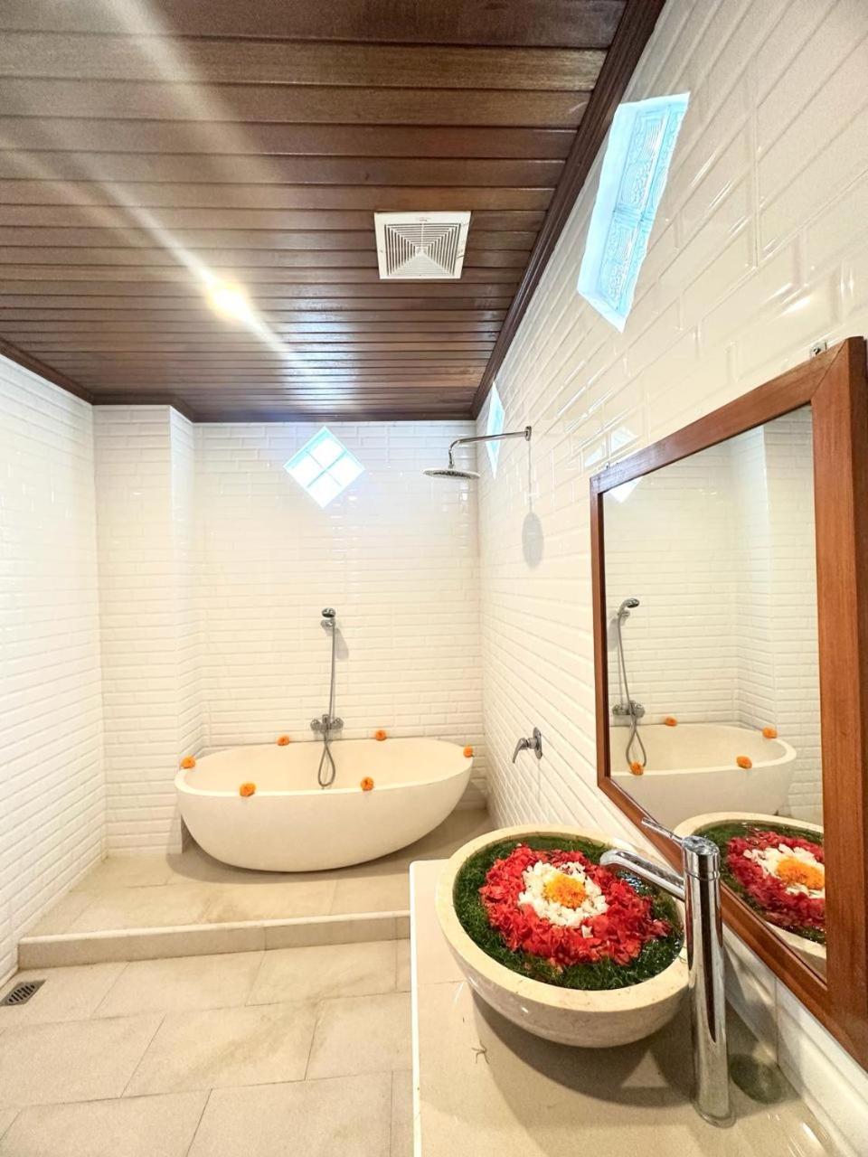 Bupon House Anggrek Room view 4
