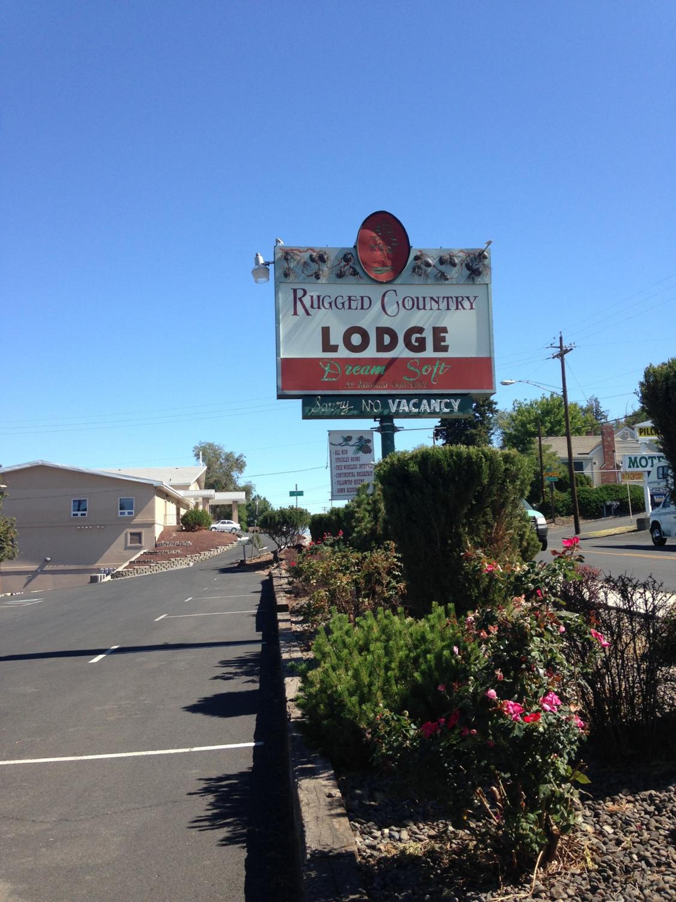 Rugged Country Lodge