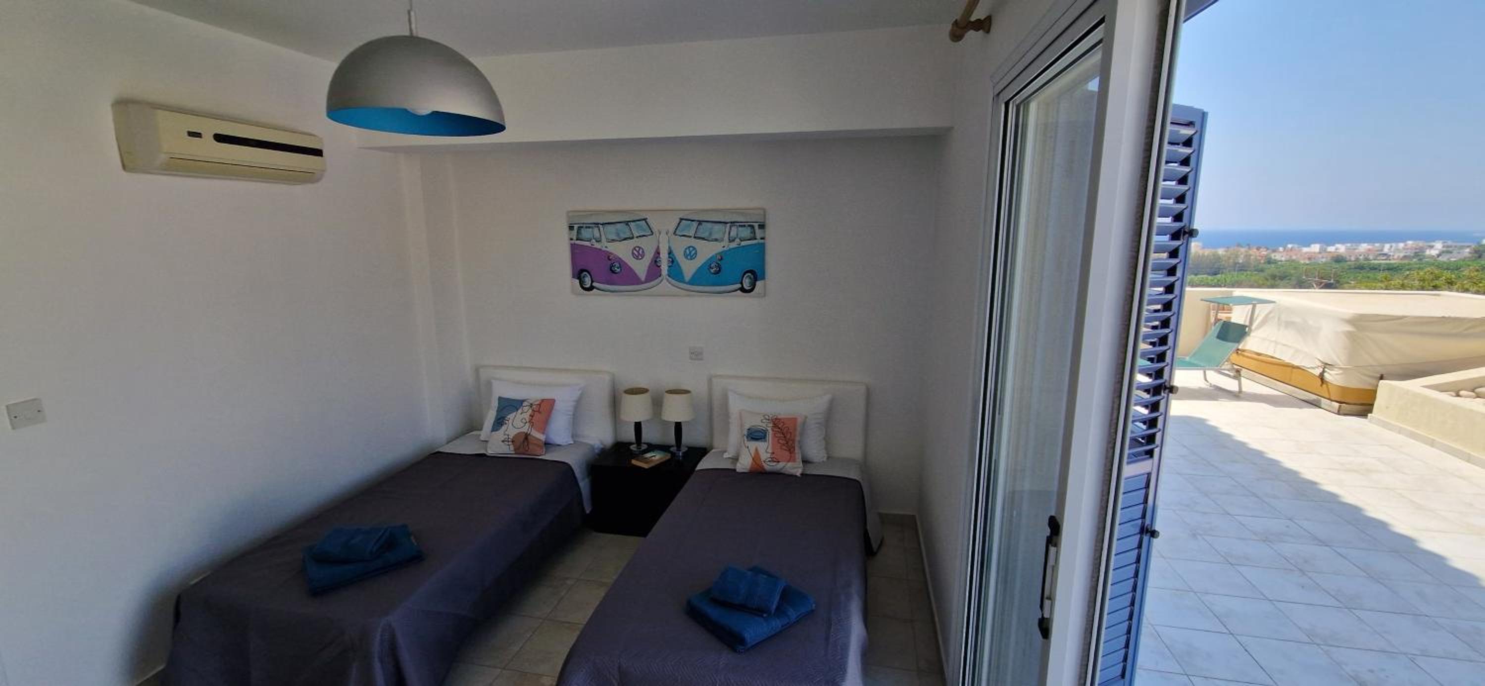 Romanson Seaview Apartment