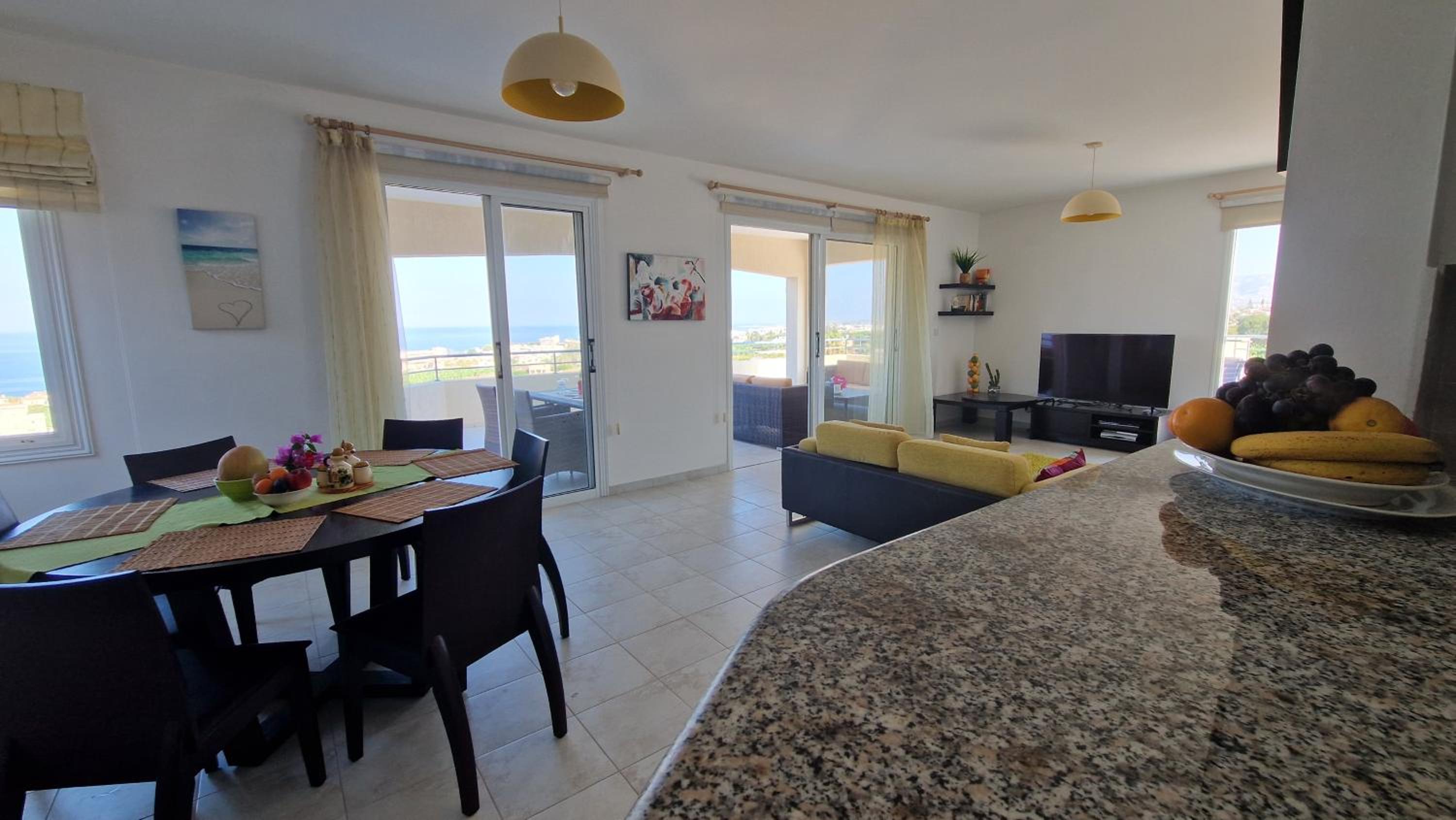 Romanson Seaview Apartment