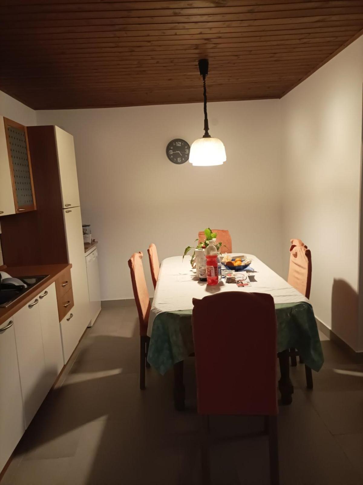 NamelessParty house