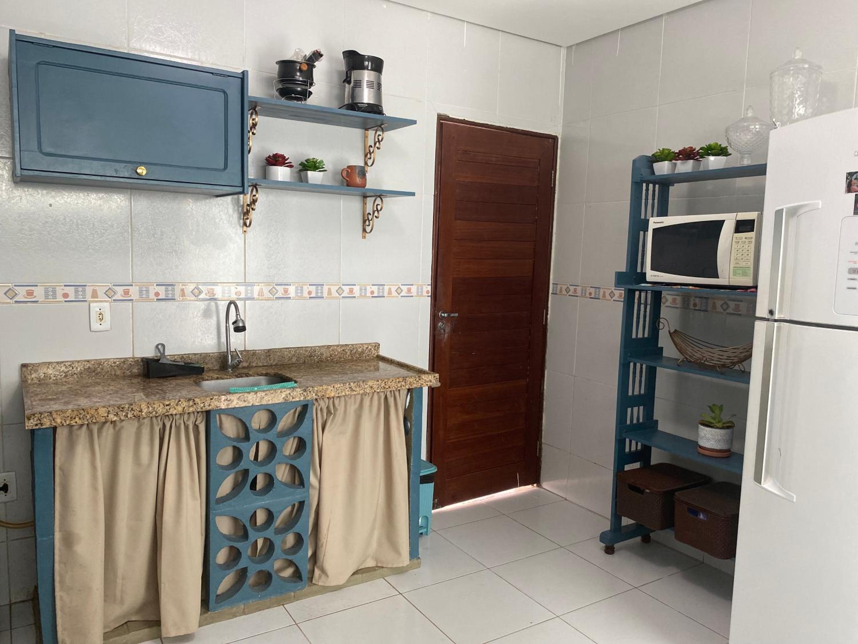Duplex a 10min PP, com Ar, Internet, Estacionamento - Casa236