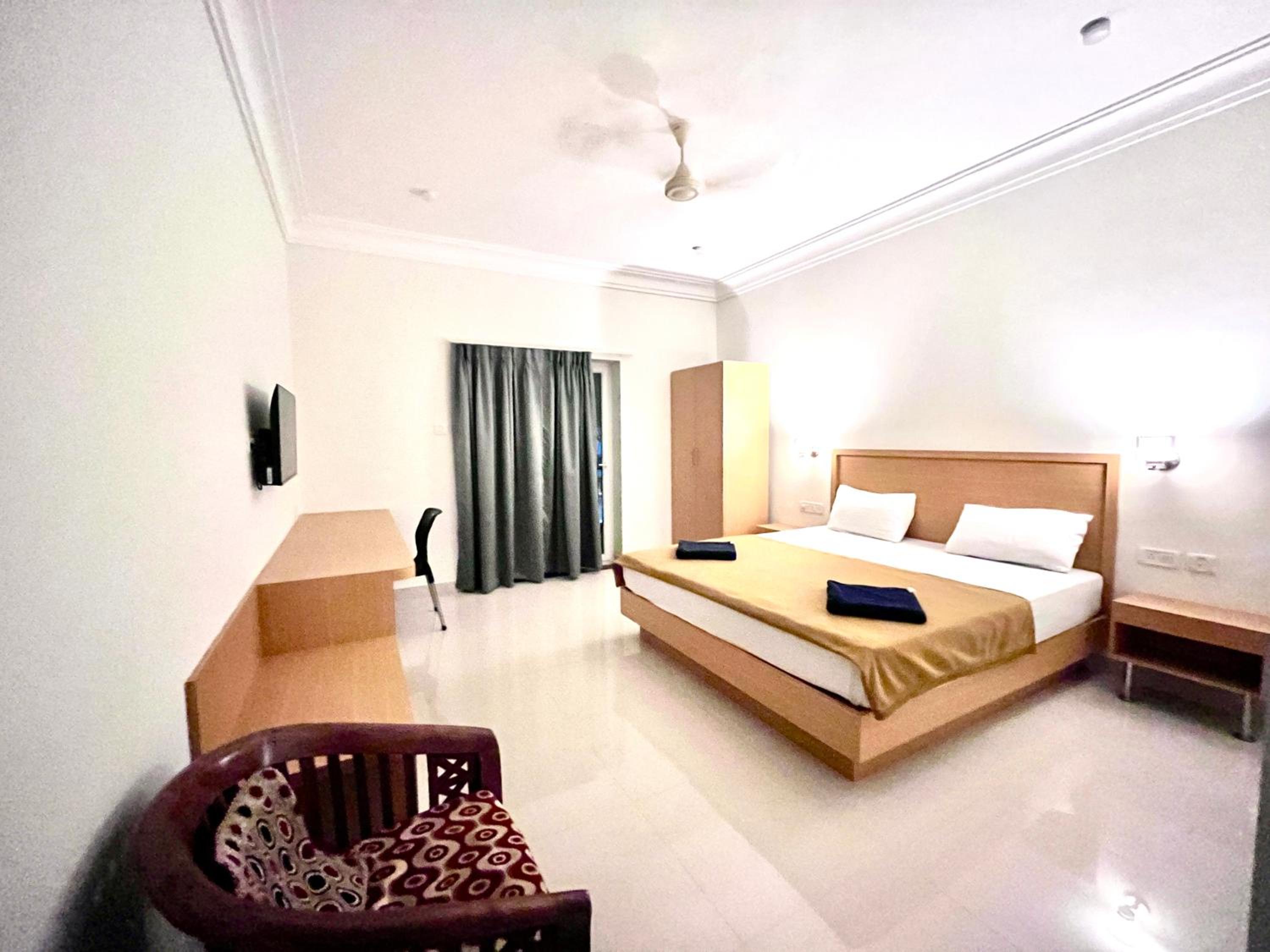 Morjim Sunset Guesthouse - 300 meter to Morjim Beach view 3