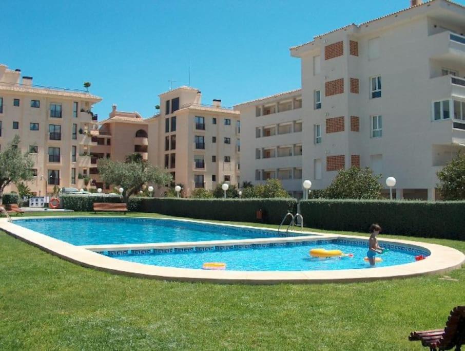 Lys og trivelig leilighet sentralt i Albir
