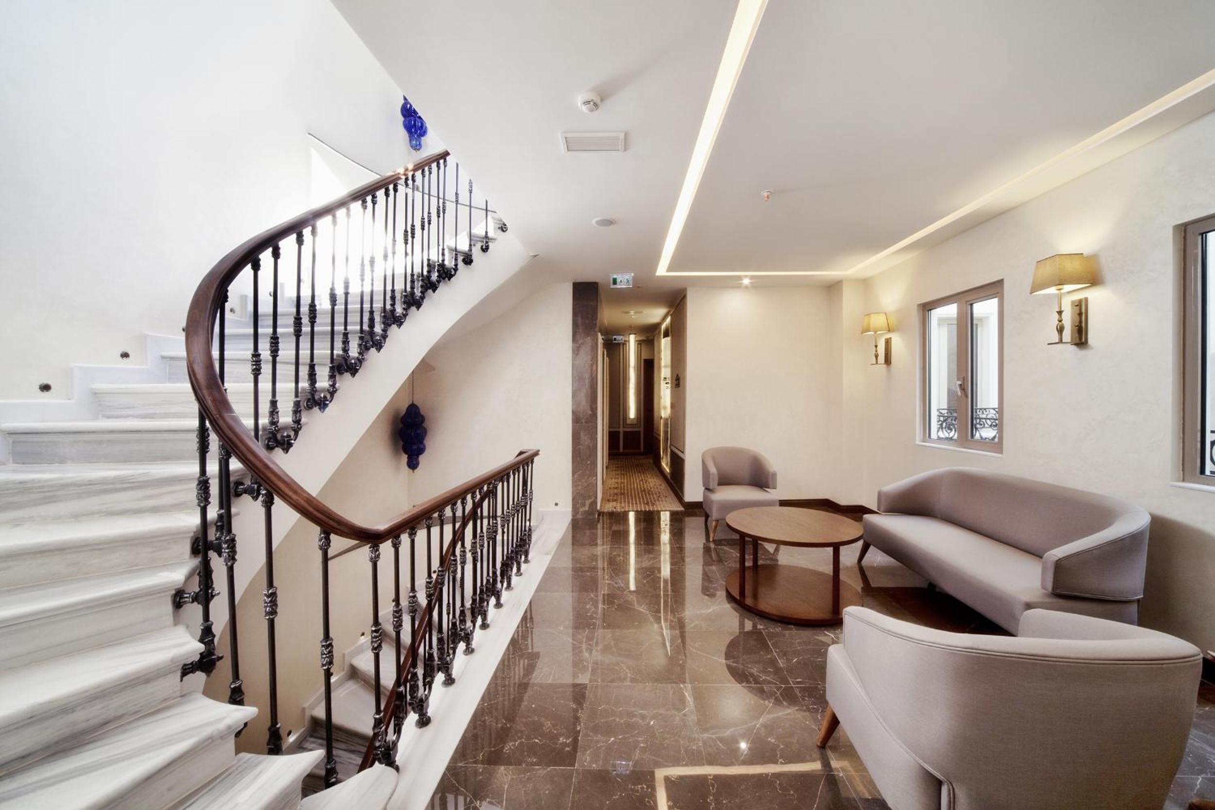 Grand Otel de Pera - Image 6