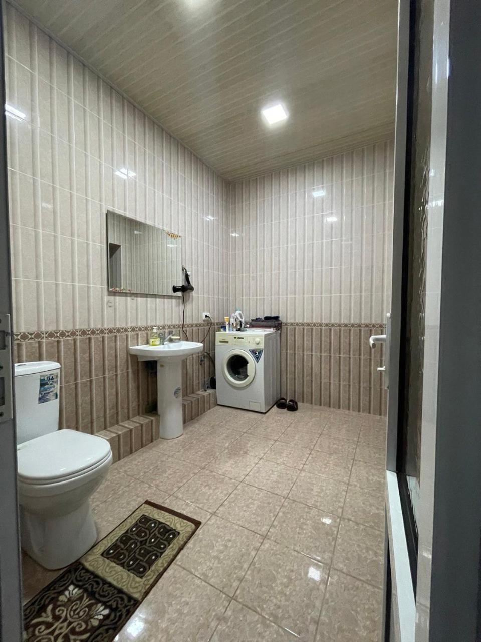 Spacious apartment view 3