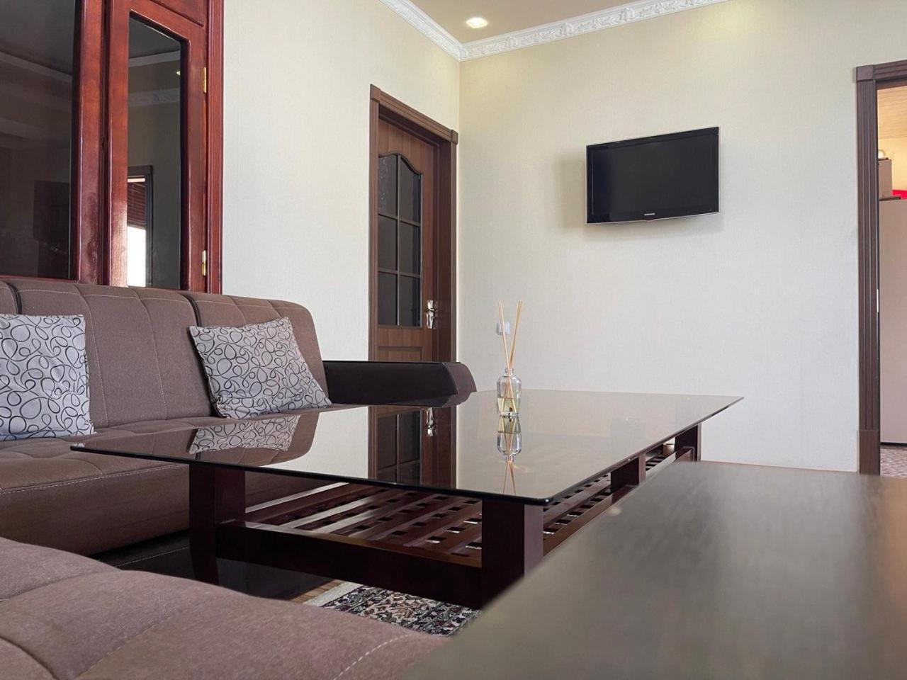 Spacious apartment view 5