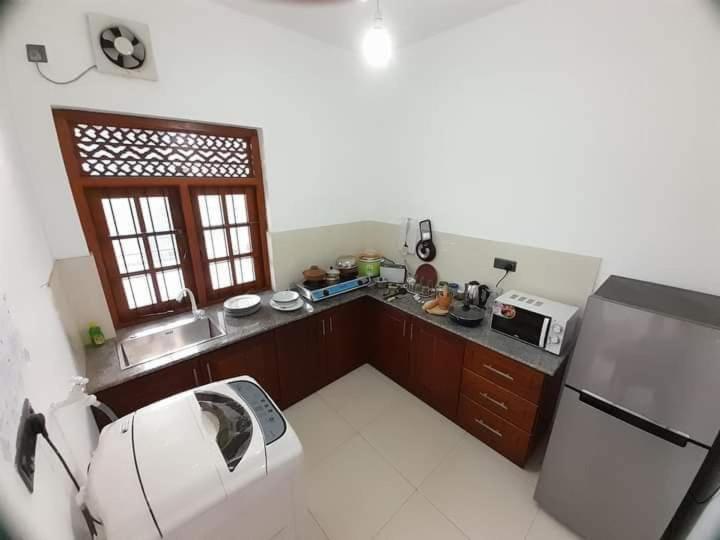Jasmine Apartments view 3