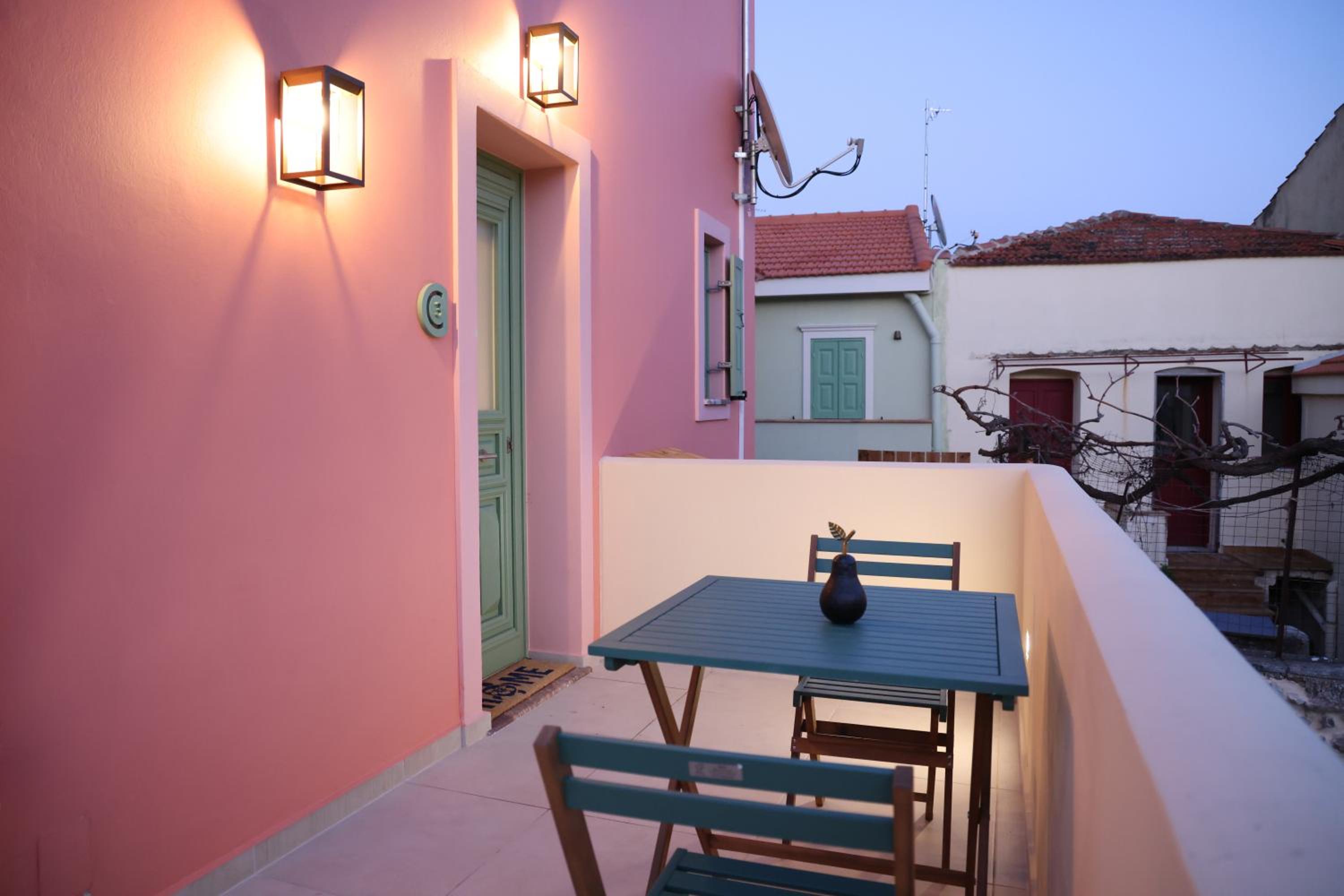 Castrusso Castle apartments