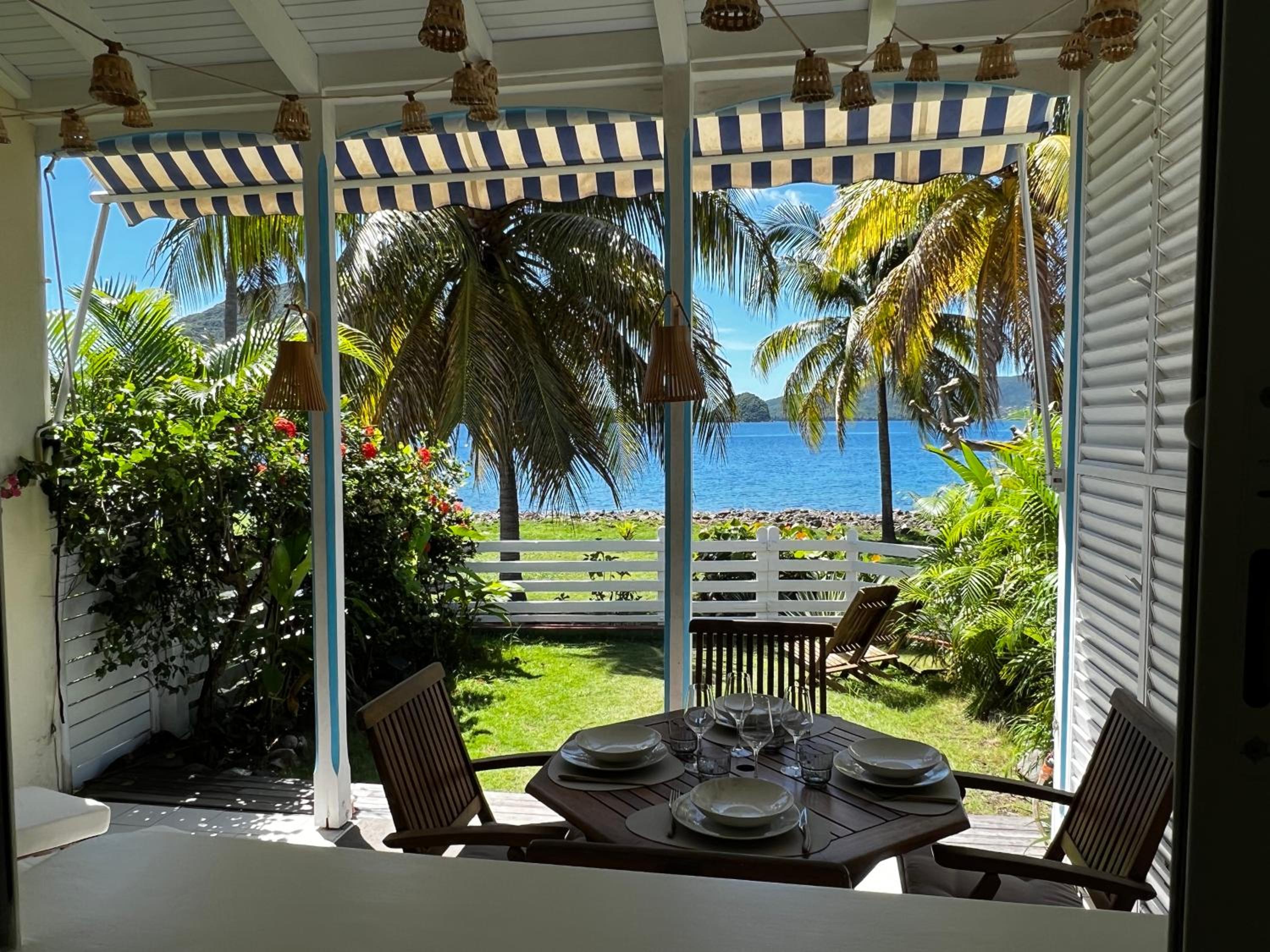 Bungalow Sucrier, les pieds dans l'eau