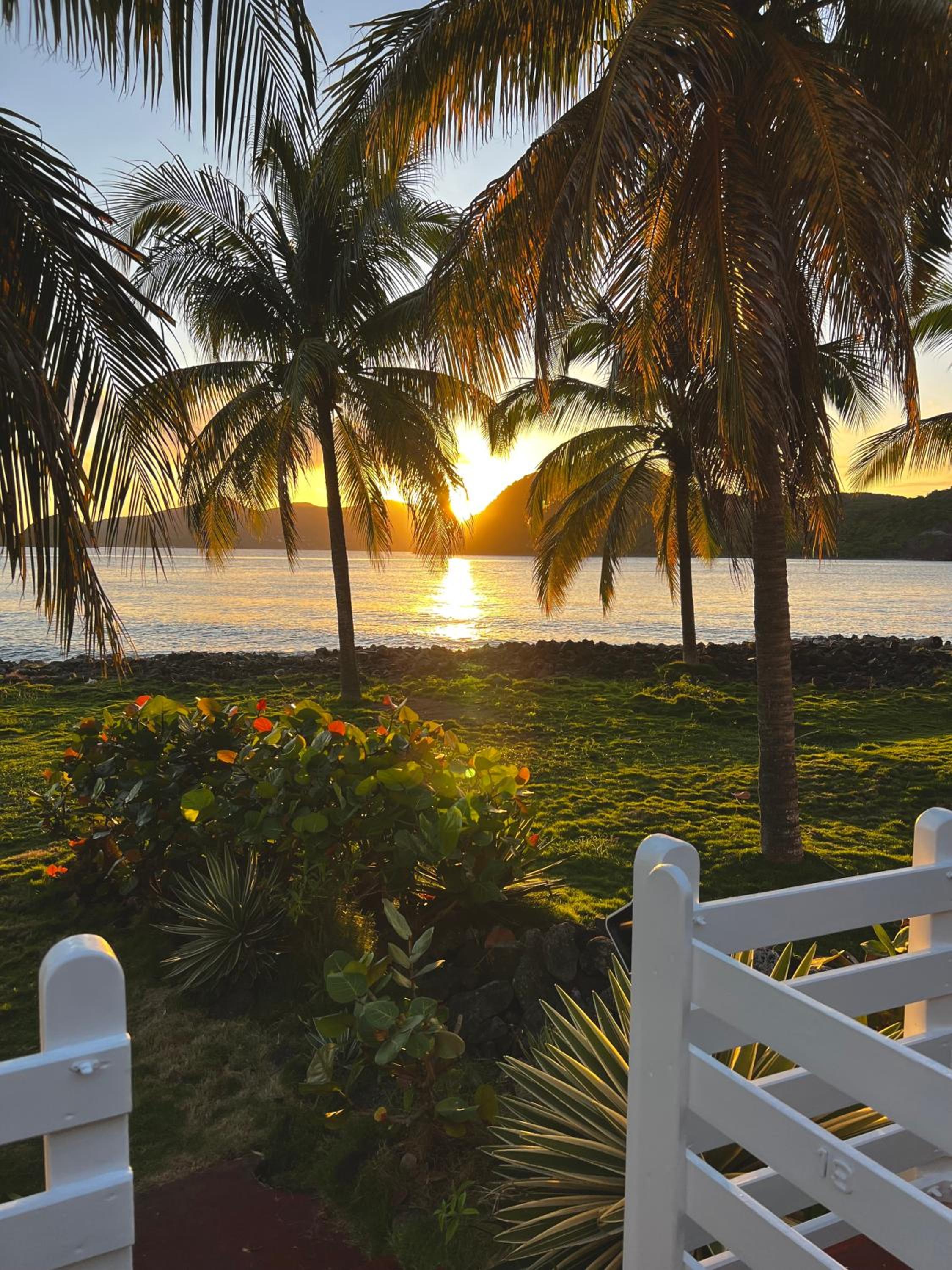Bungalow Sucrier, les pieds dans l'eau