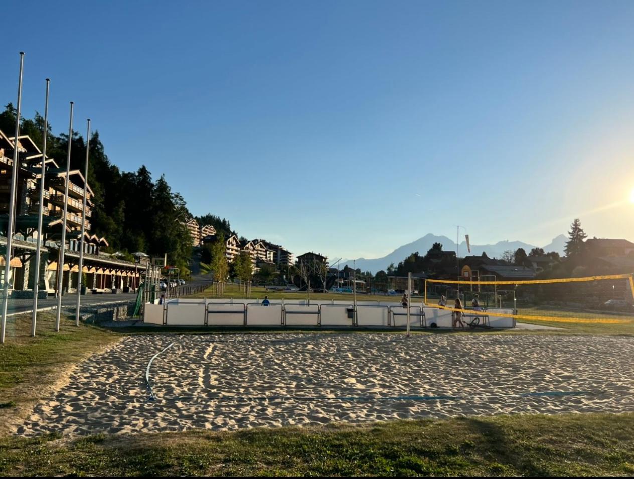 Vincenzo appart, Studio Confortable à Nendaz, accès Direct au Télécabine de Tracouet et Parking Souterrain Inclus