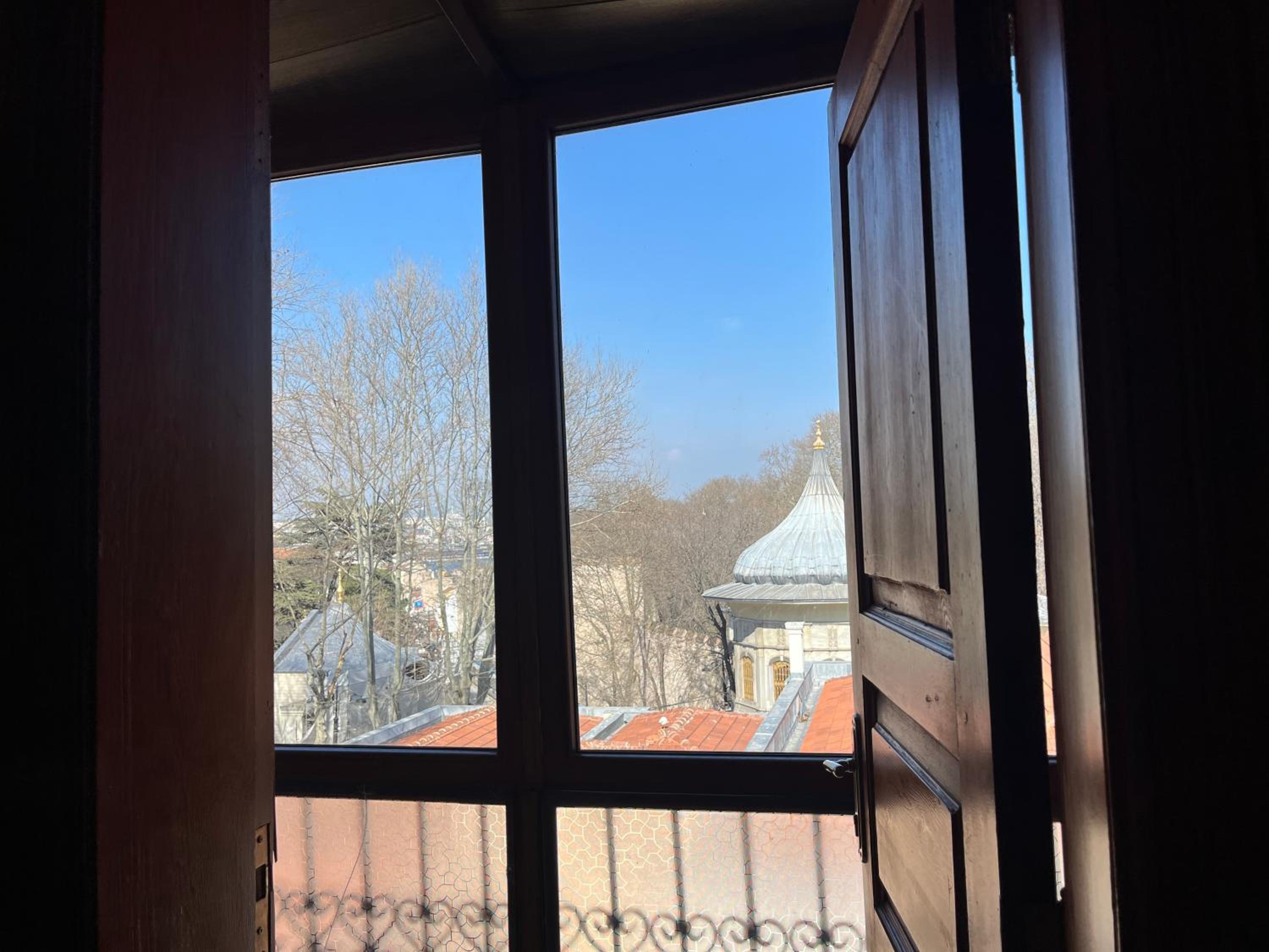 Le Safran Suite Hotel - Image 30