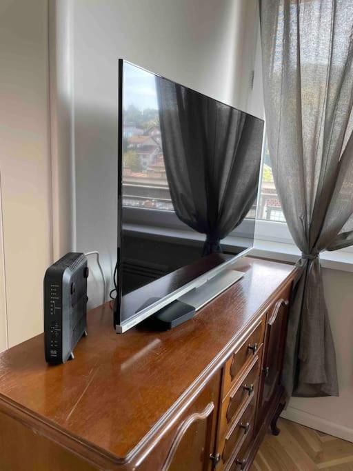 Newly renovated apartment in the heart of city