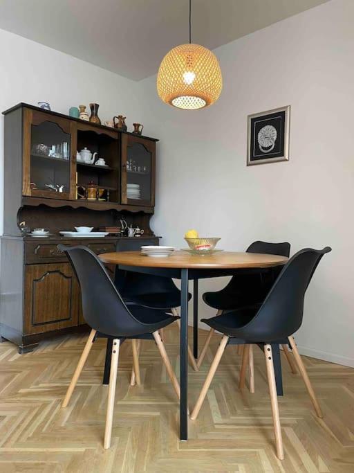 Newly renovated apartment in the heart of city