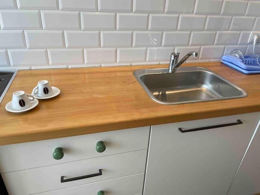 Newly renovated apartment in the heart of city